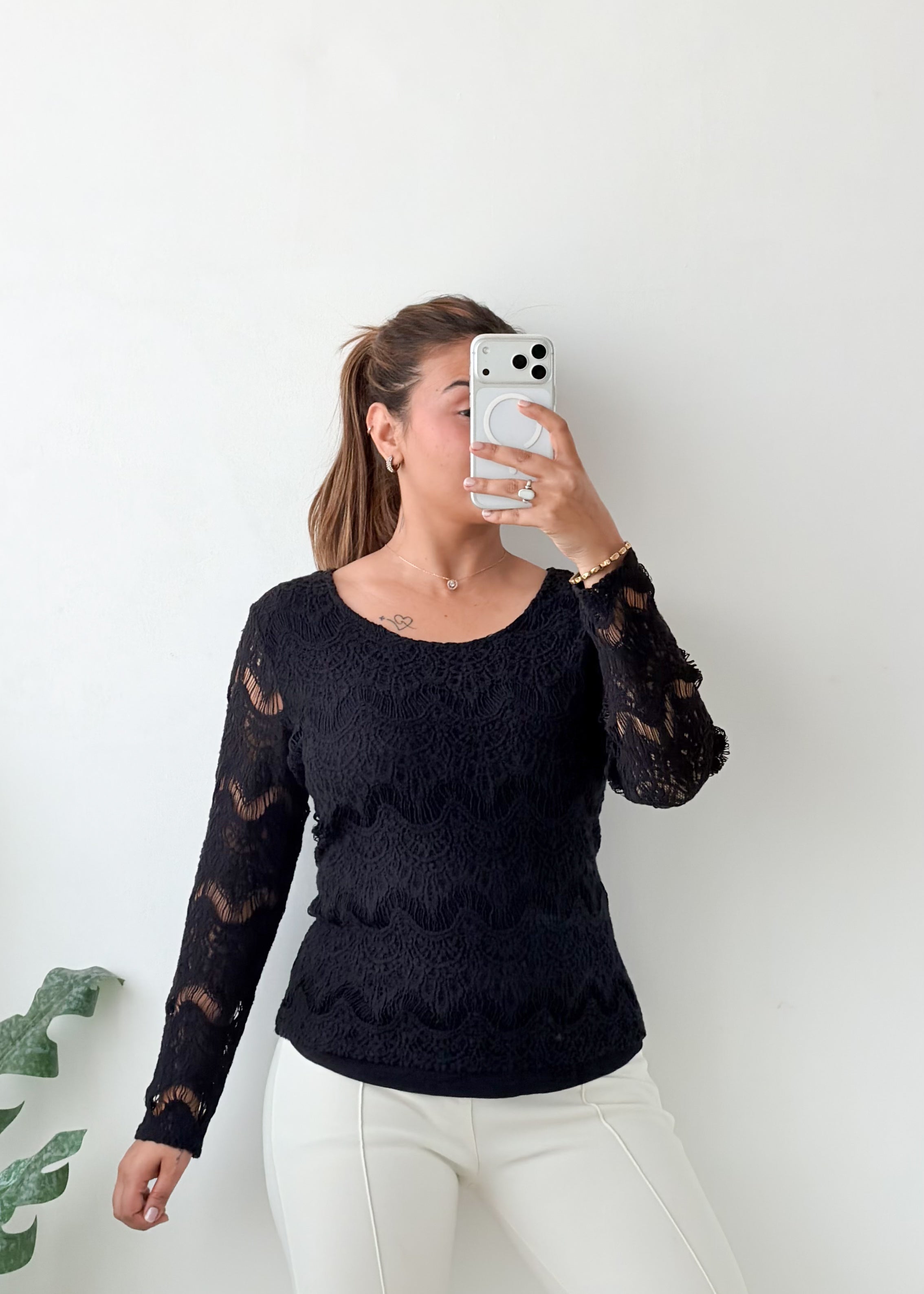 Size M-L Black Lace Top