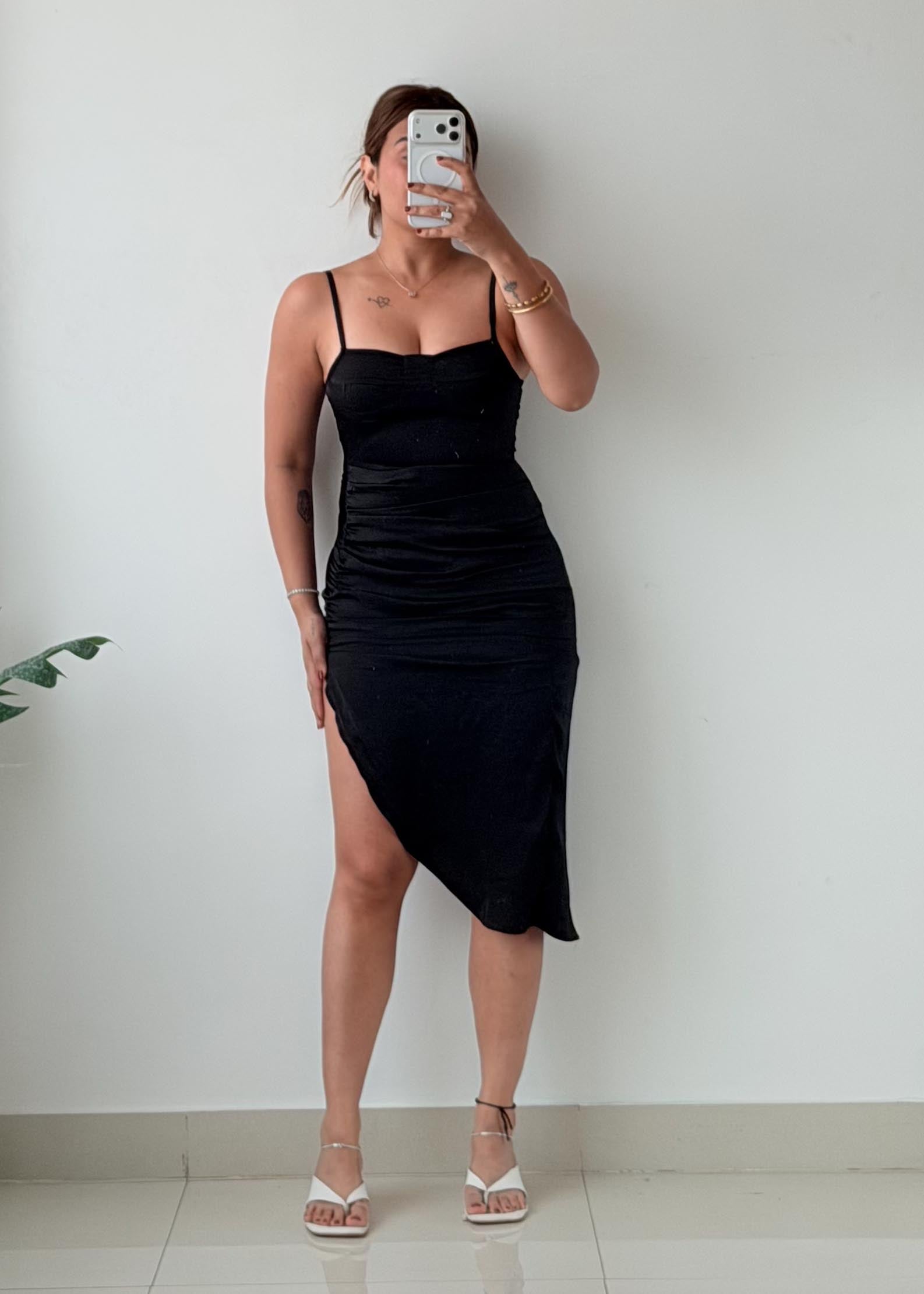 Size XS-S Black Ruched Midi Dress