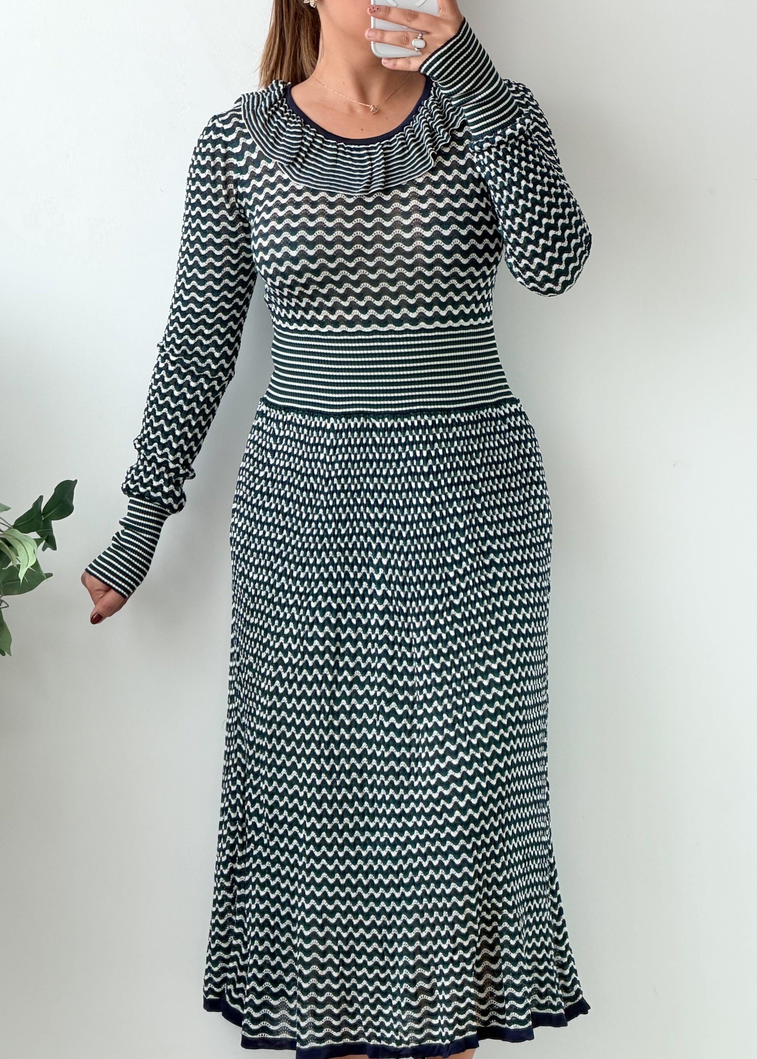 Size S-M Green Black Chevron Knit Maxi Dress