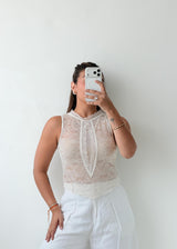 Size XS-S White Lace Sleeveless Top