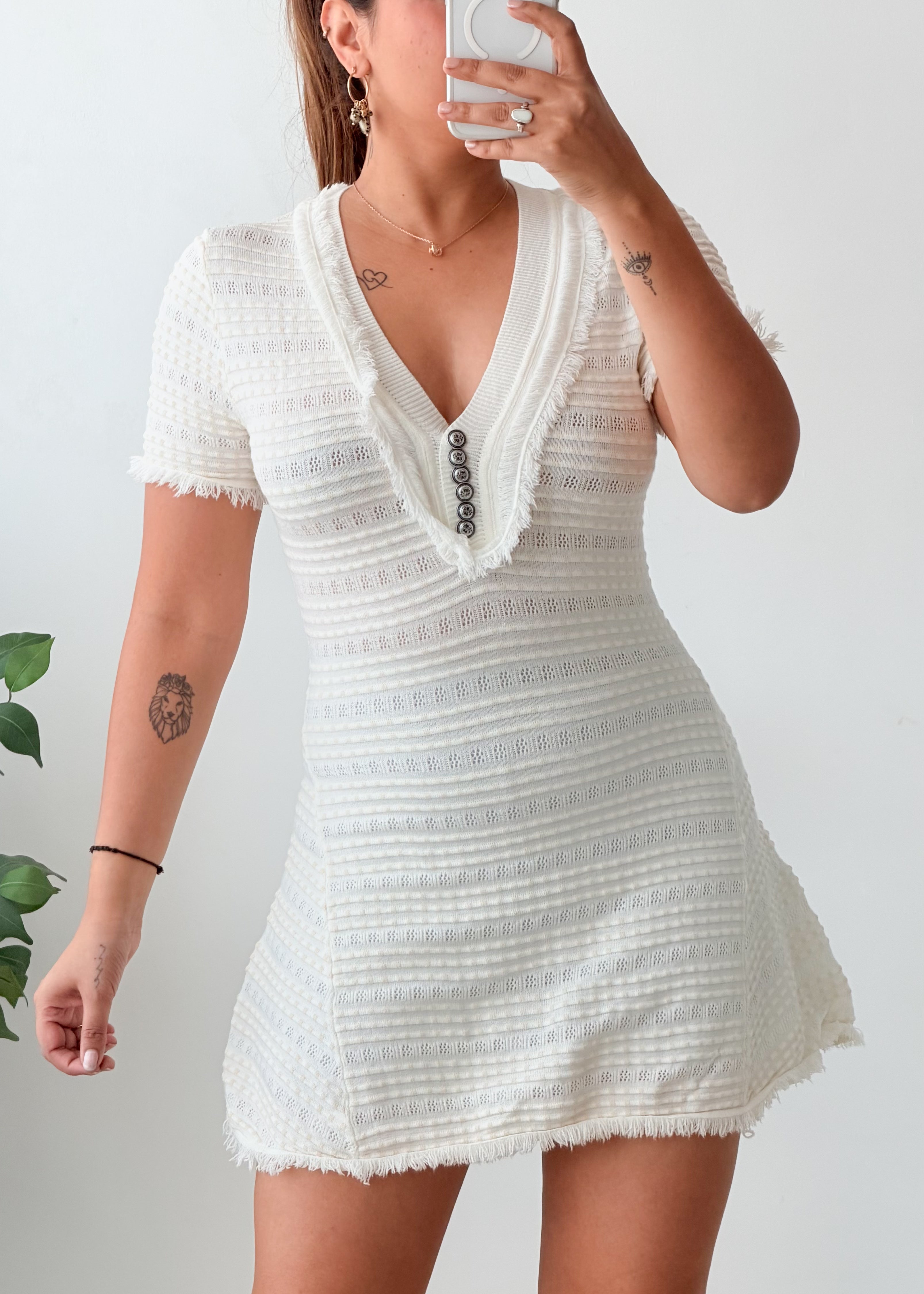 Size XS-S Ivory Textured V-Neck Mini Dress
