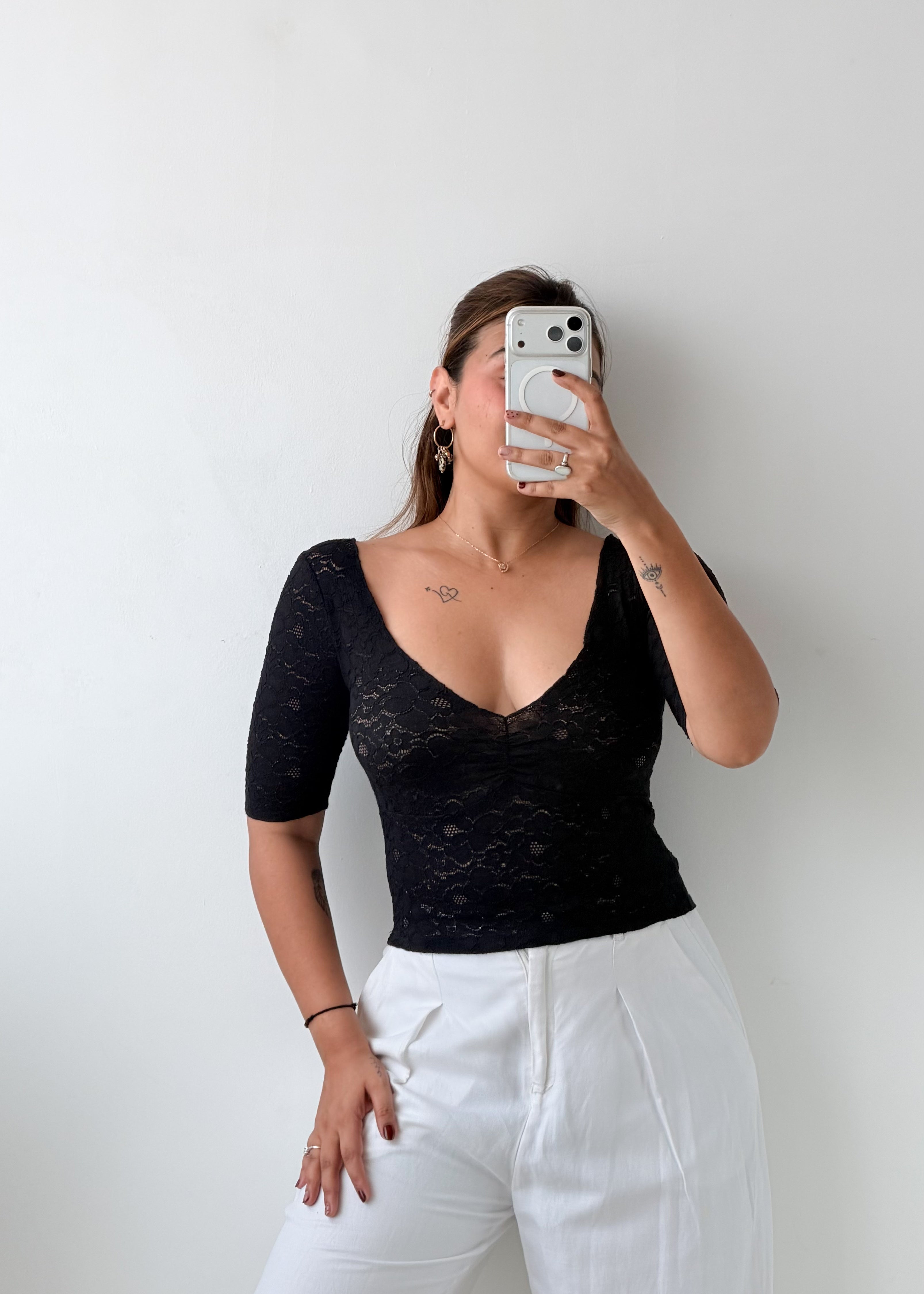 Size XS-S Black Floral Lace Fitted Top