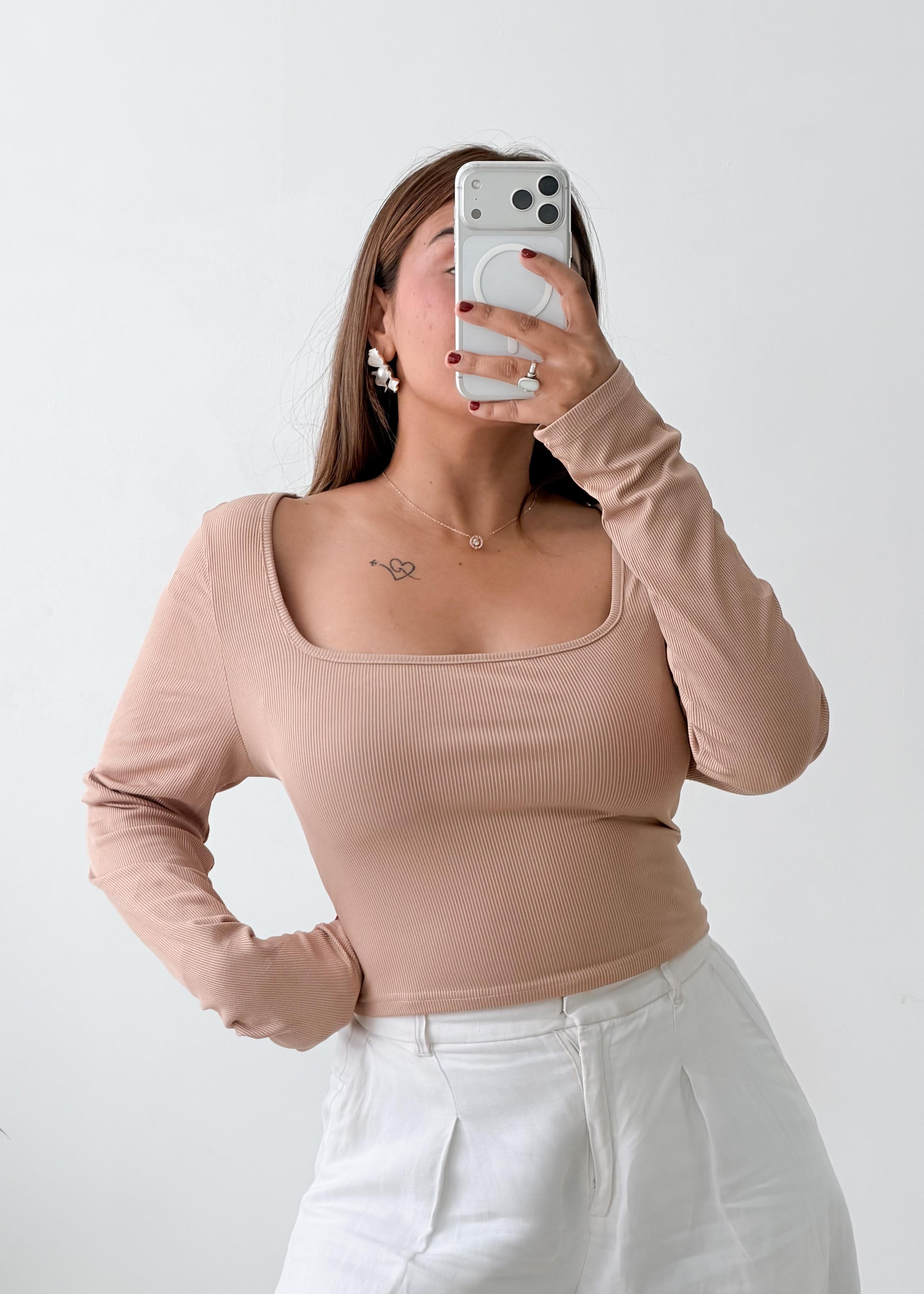 Size L-XL Beige Square Neck Crop Top