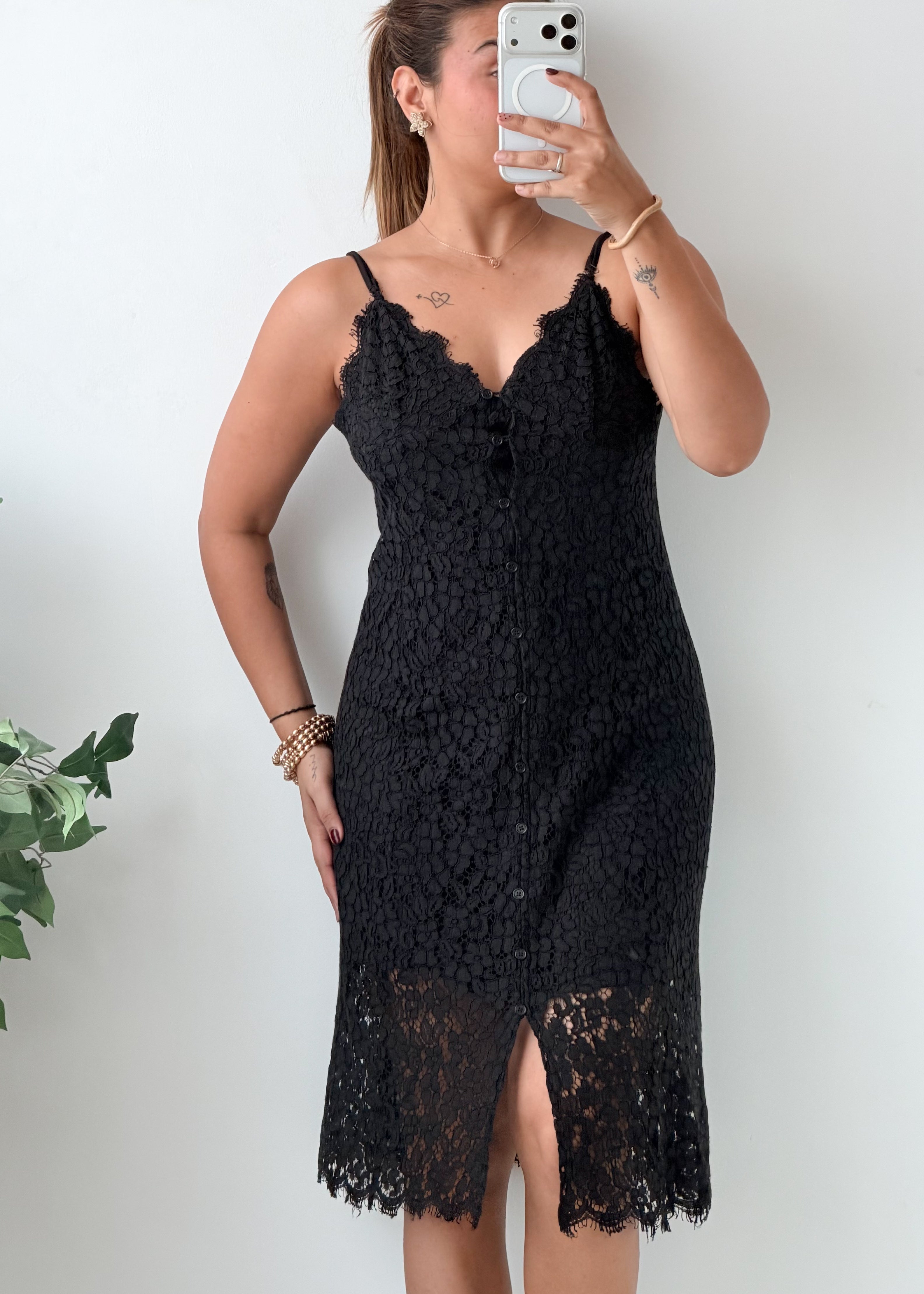 Size M-L Black Lace Crochet Midi Dress