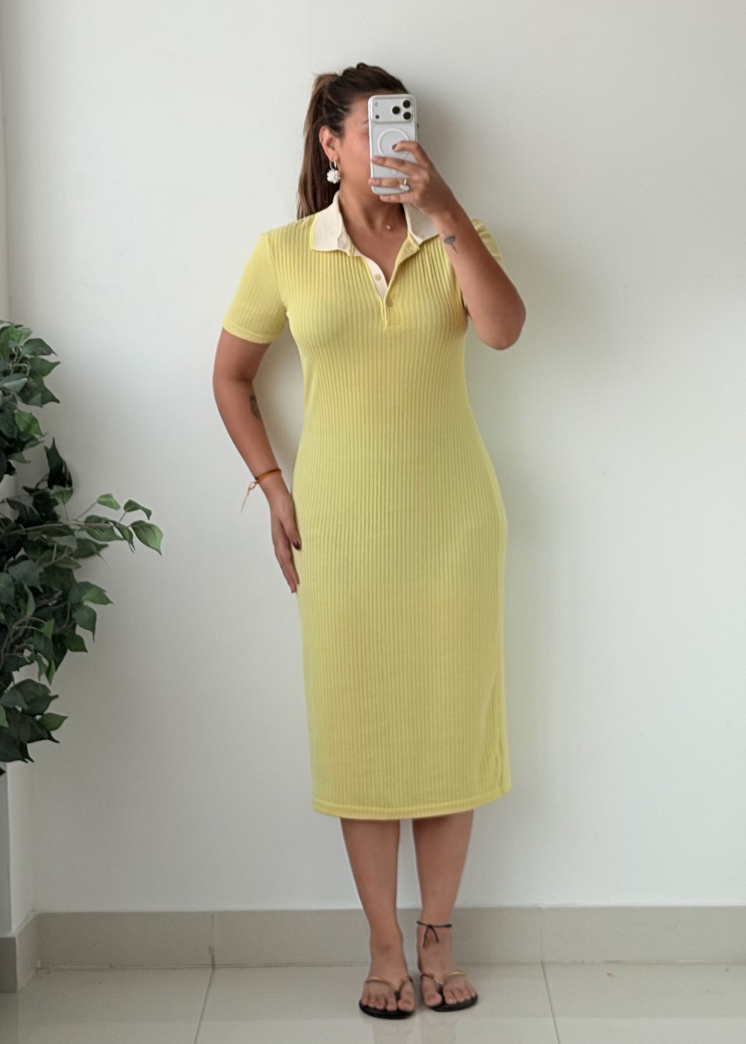 Size S-M Yellow Ribbed Polo Collar Bodycon Midi Dress