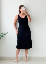Size M-L Black V-Neck Flared Midi Dress