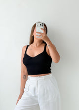 Size M-L Black Ribbed Top