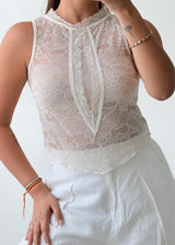 Size XS-S White Lace Sleeveless Top
