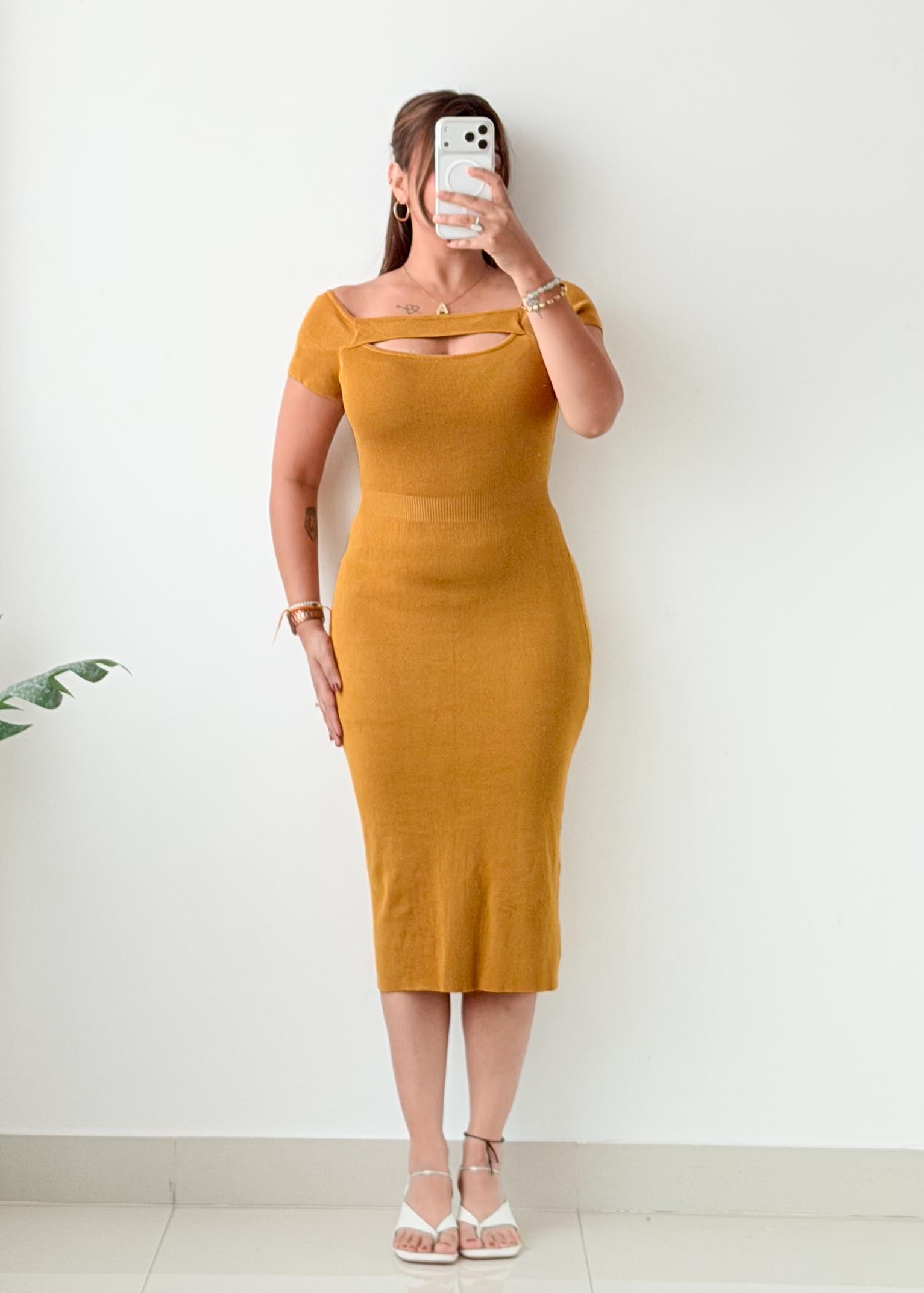 Size S-M Mustard Cutout Midi Dress