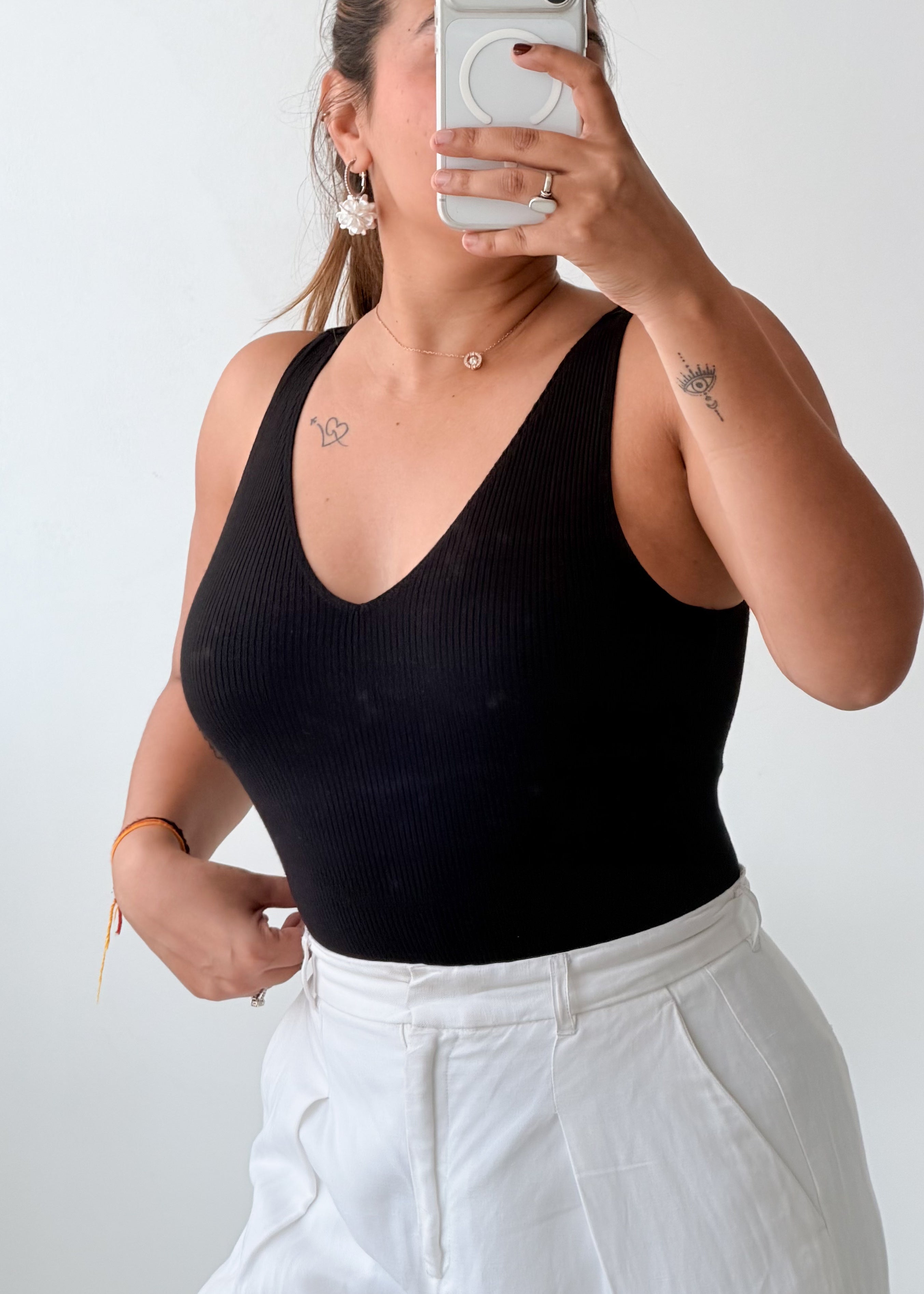 Size M-L Black V-Neck Bodysuit