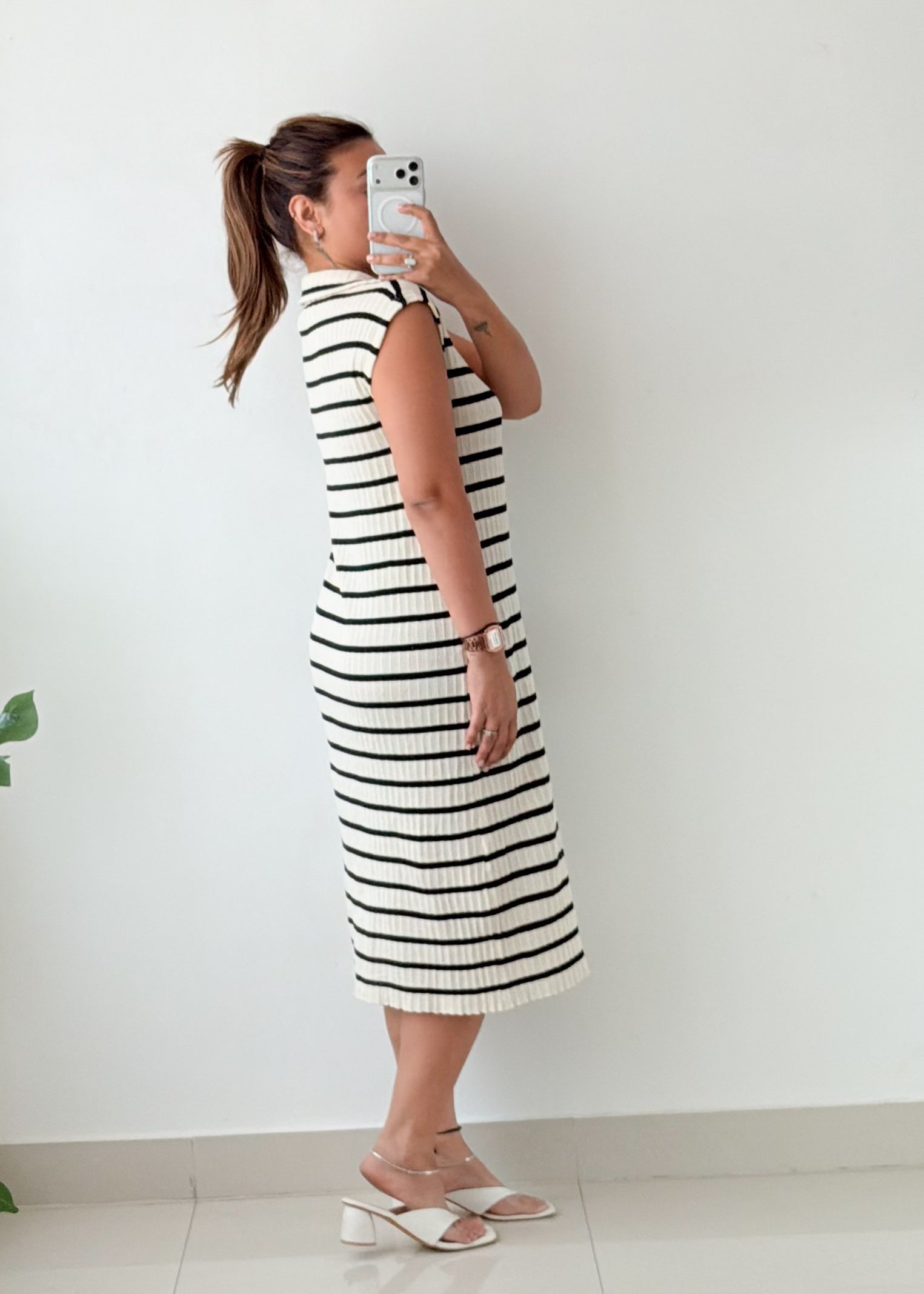 Size M-L Black White Striped Polo Midi Dress