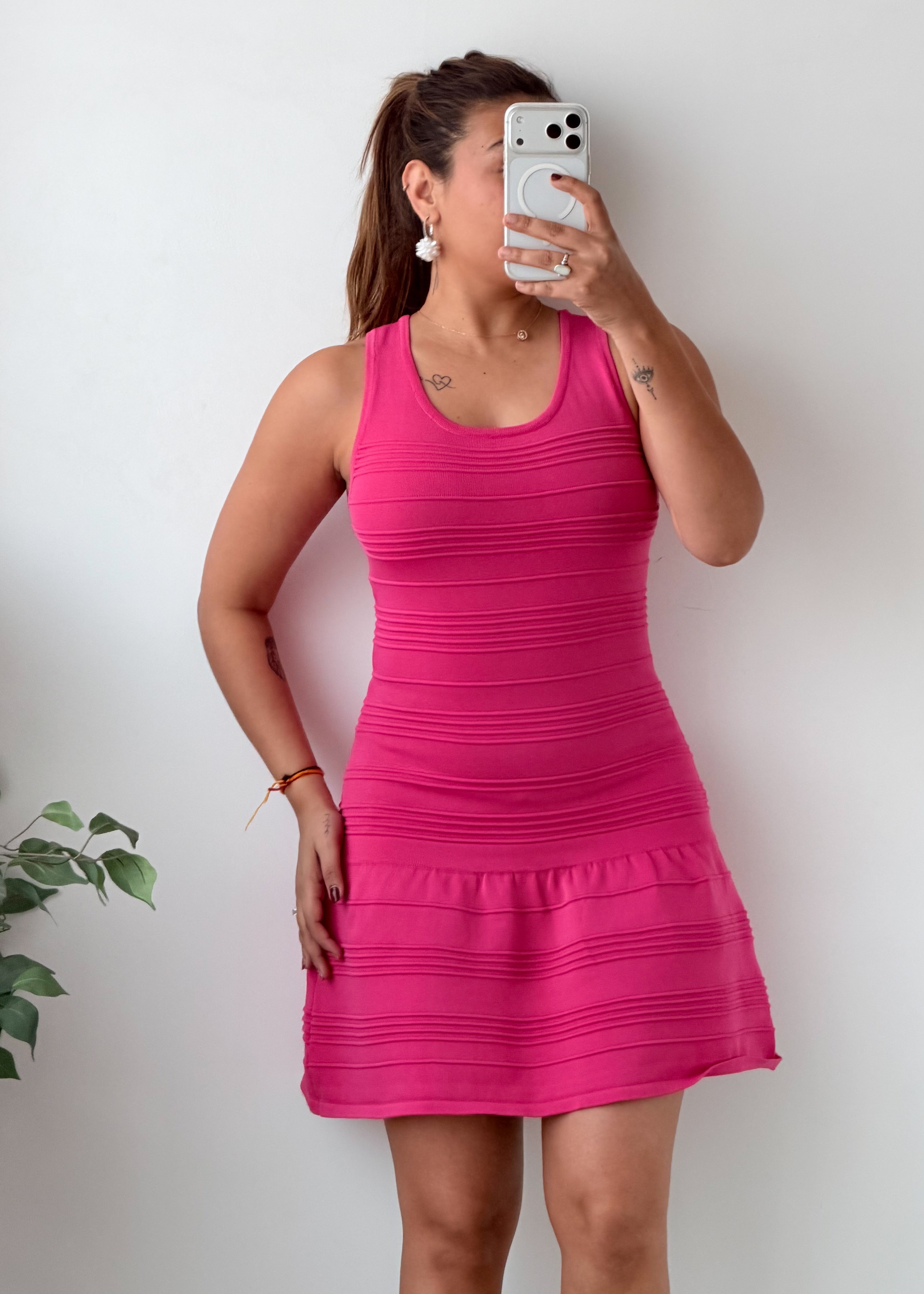 Size S-M Pink Textured Sleeveless Mini Dress