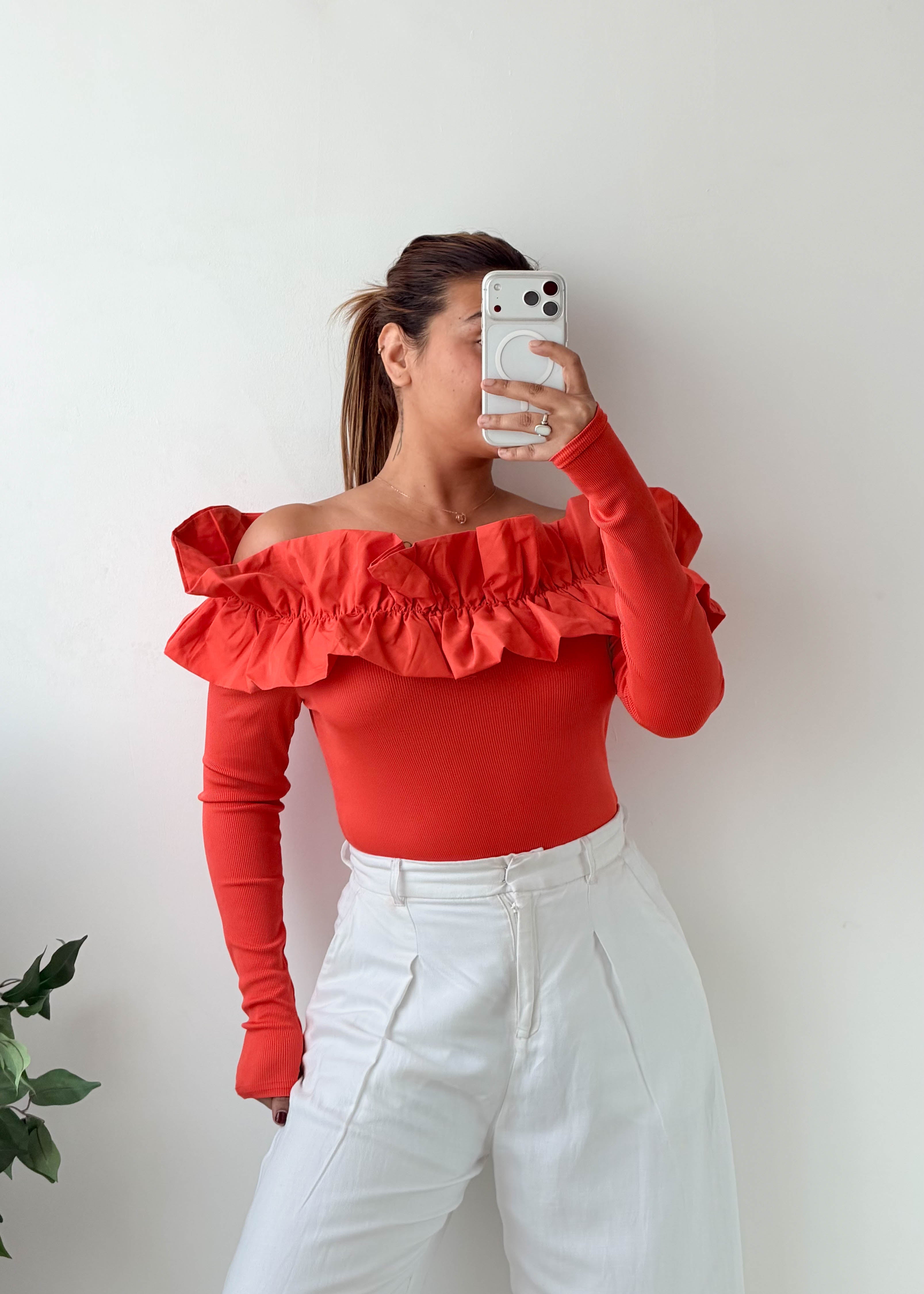 Size M-L Red Ruffle Off-Shoulder Top