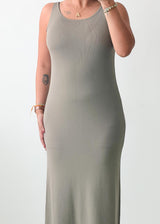 Size M-L Taupe Ribbed Maxi Dress