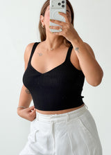Size M-L Black Ribbed Top