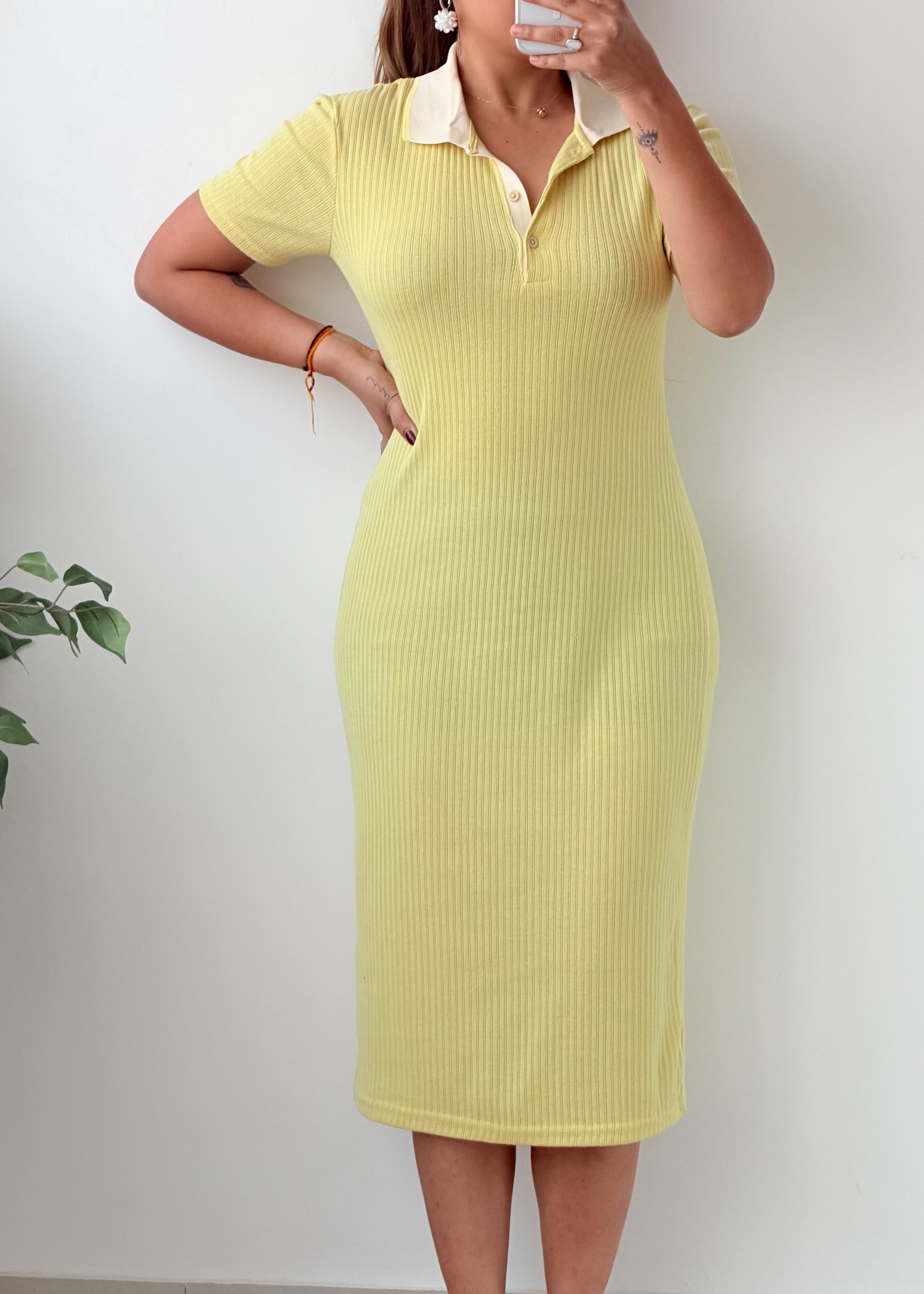 Size S-M Yellow Ribbed Polo Collar Bodycon Midi Dress