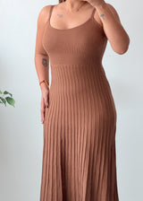 Size S-M Brown Ribbed Pleated Midi Dress