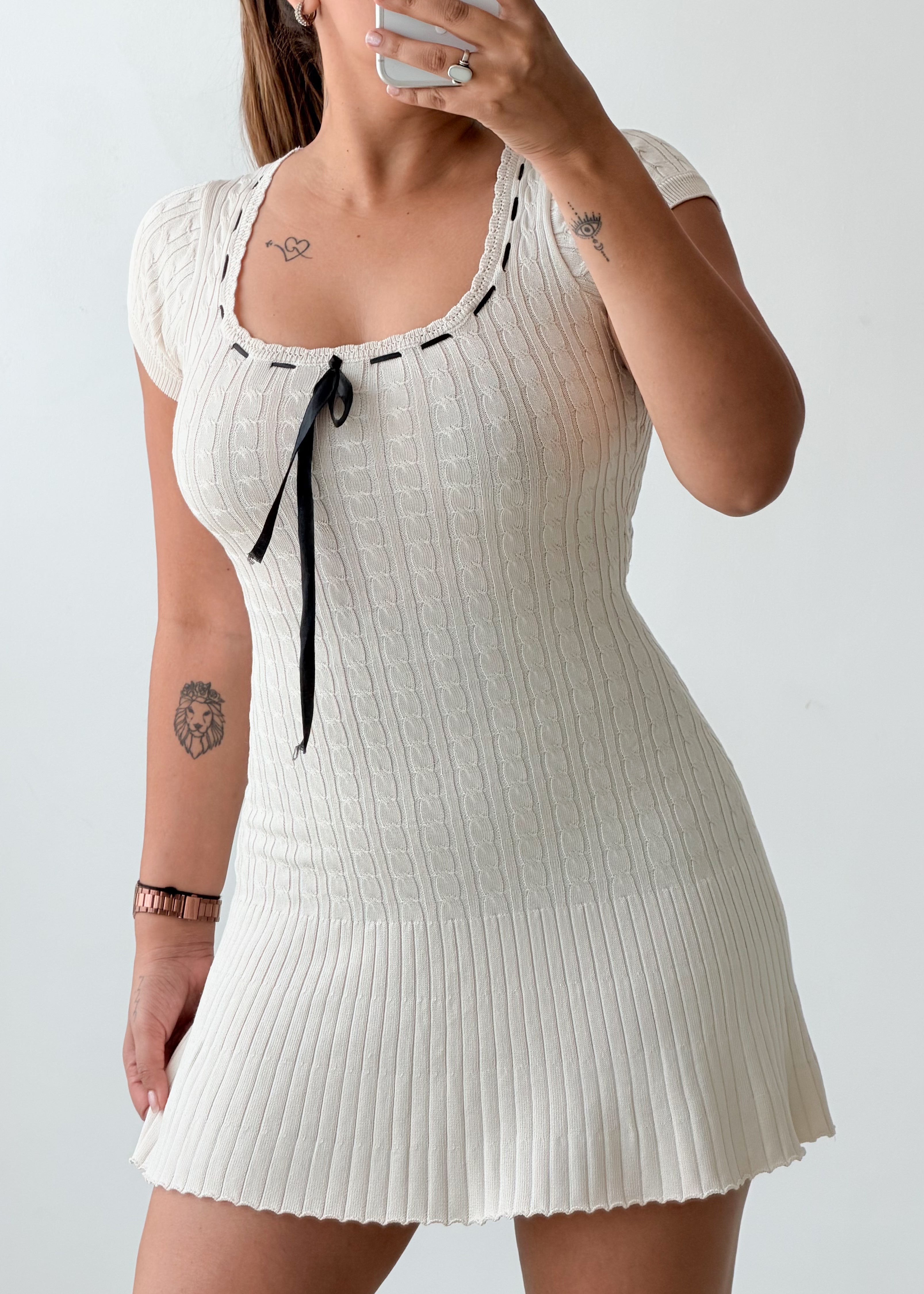Size XS-S White Ribbed Bow Detail Mini Dress