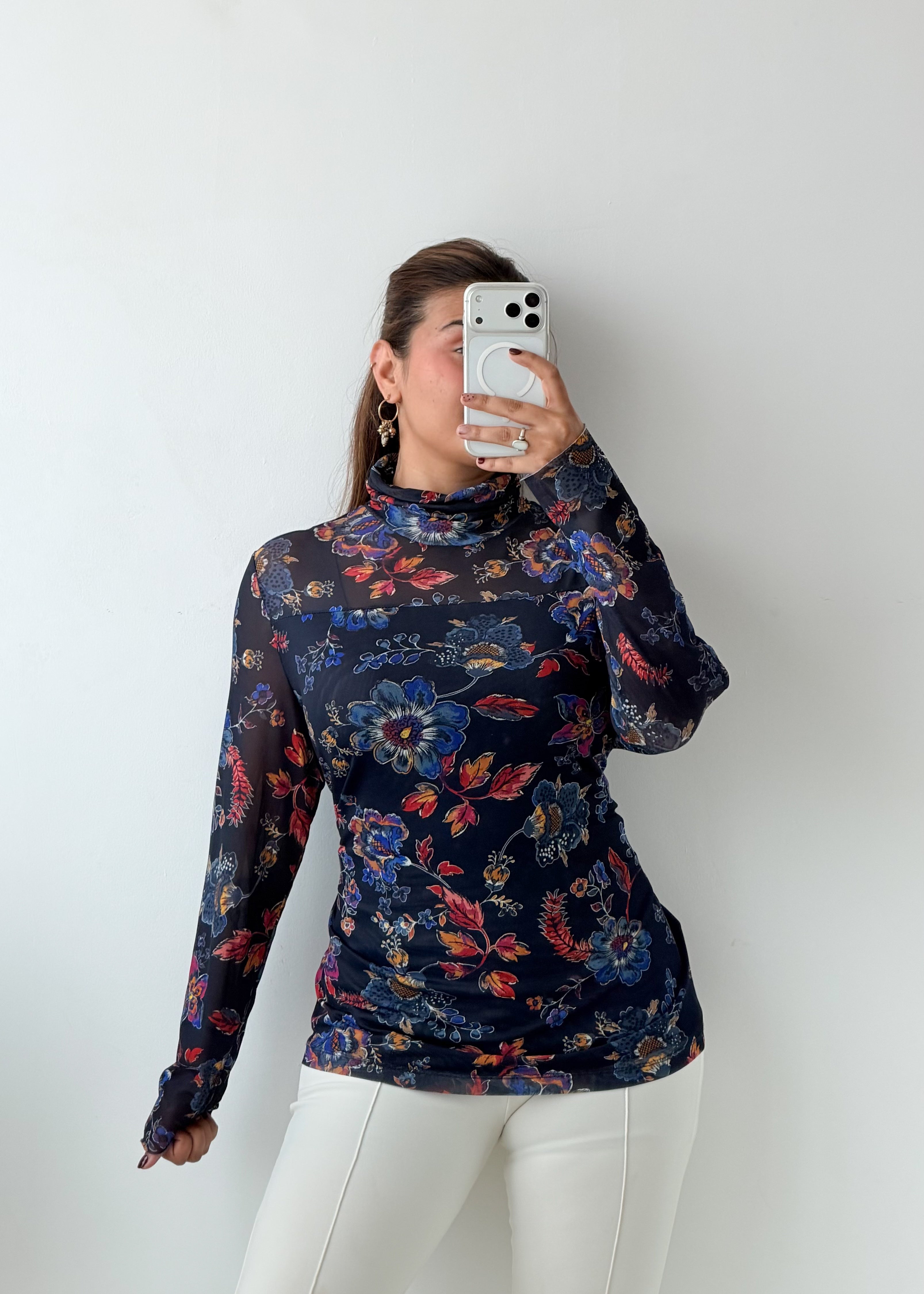 Size L-XL Navy Floral Printed High Neck Top