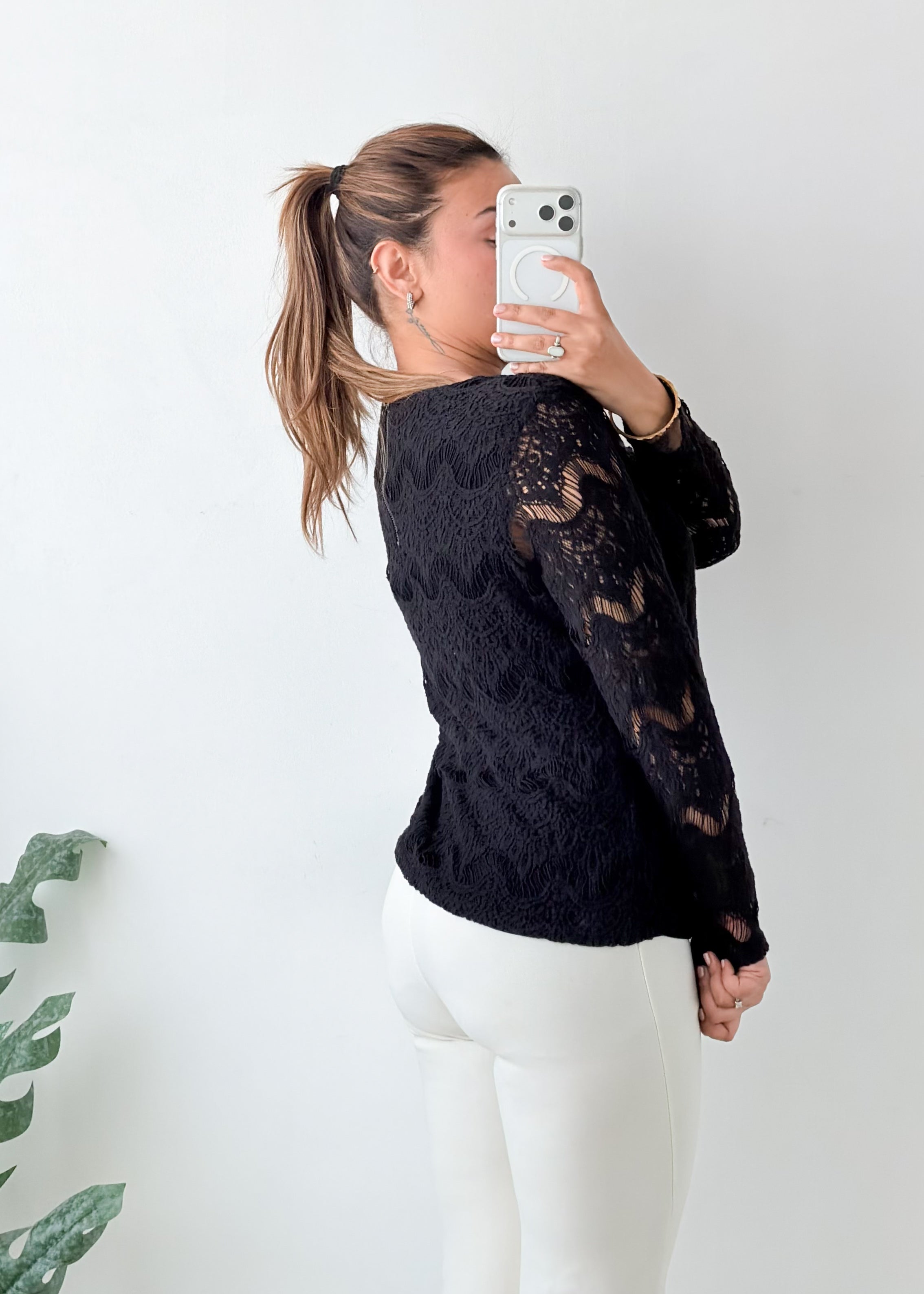 Size M-L Black Lace Top