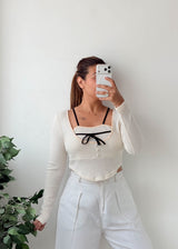 Size M-L White Ribbed Square Neck Top with Bow Detail