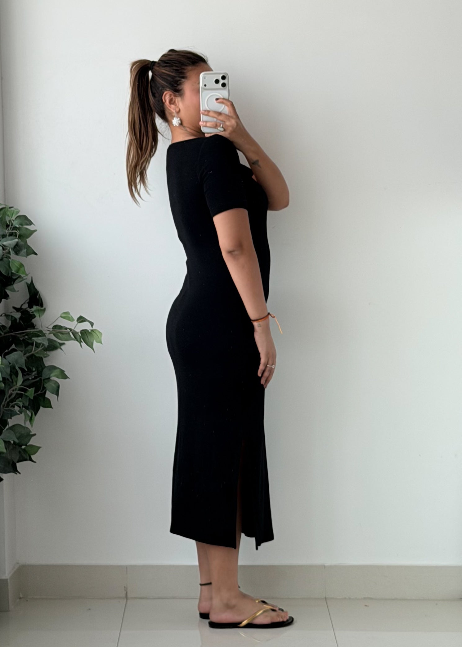 Size M-L Black Square Neck Bodycon Midi Dress