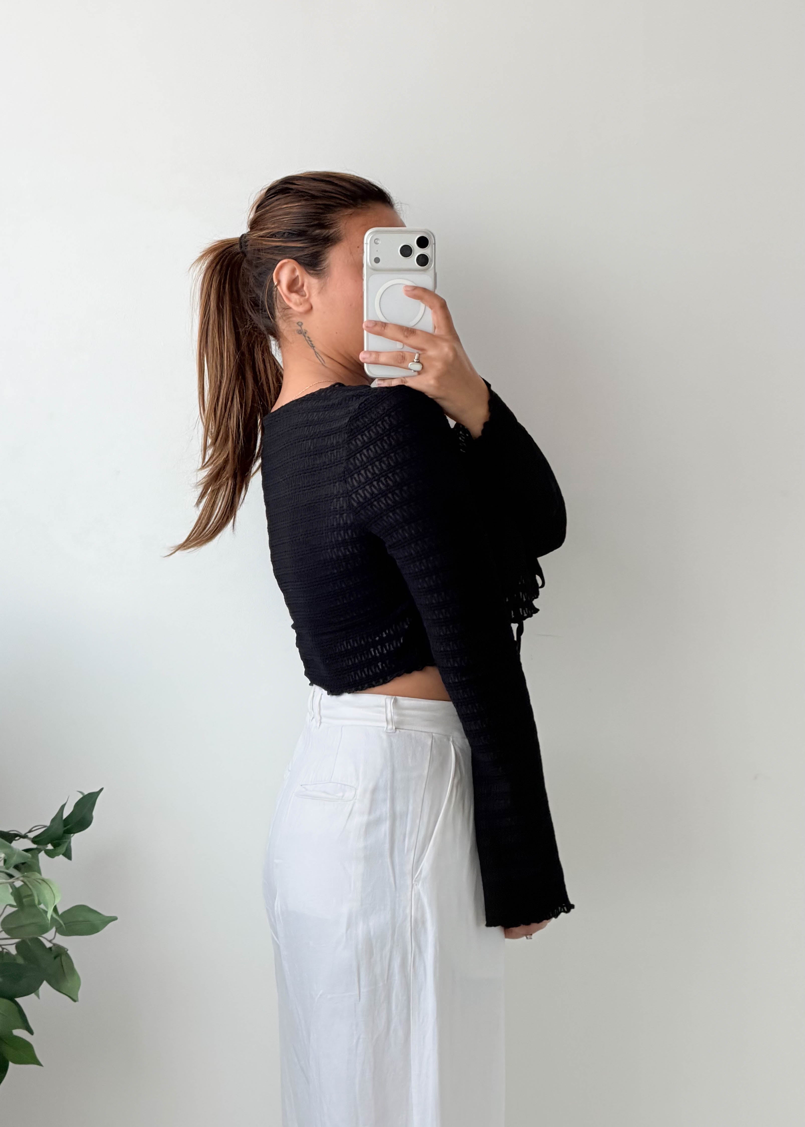 Size S-M Black Tie-Front Ribbed Crop Top