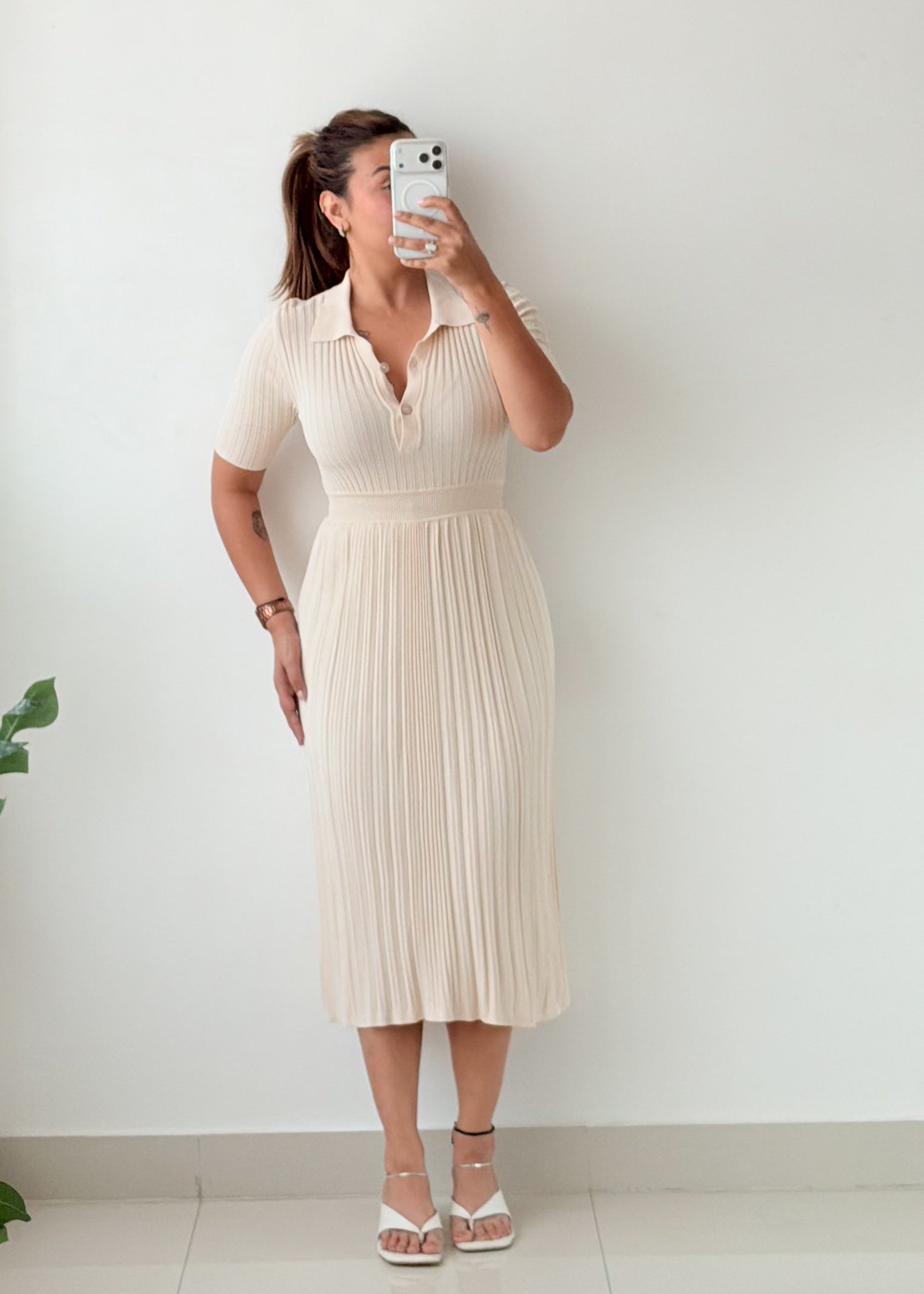 Size XS-S Ivory Pleated Polo Midi Dress