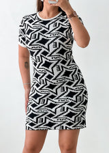 Size L-XL White Black Geometric Print Mini Dress