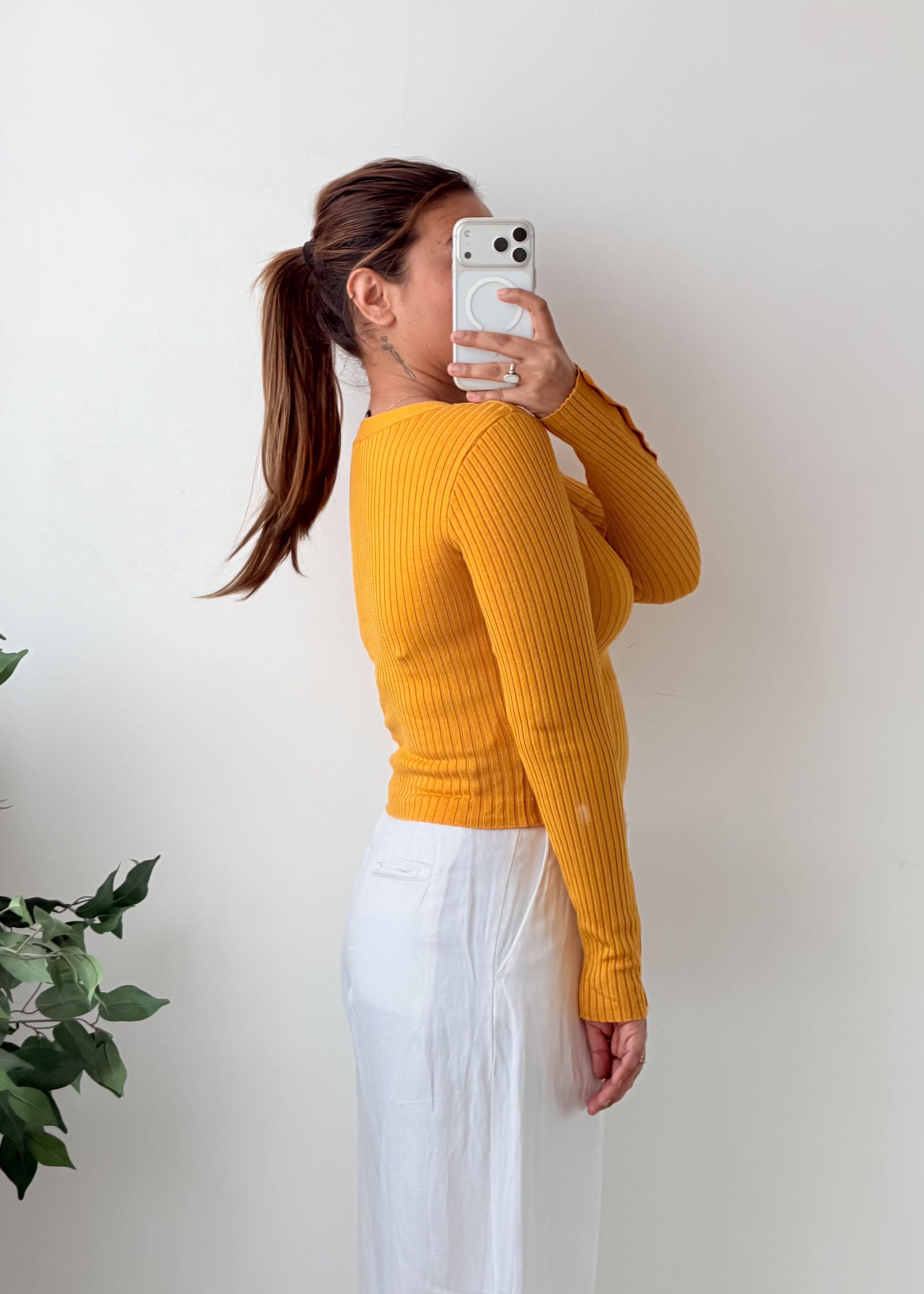 Size XS-S Mustard Yellow Ribbed Button-Front Top