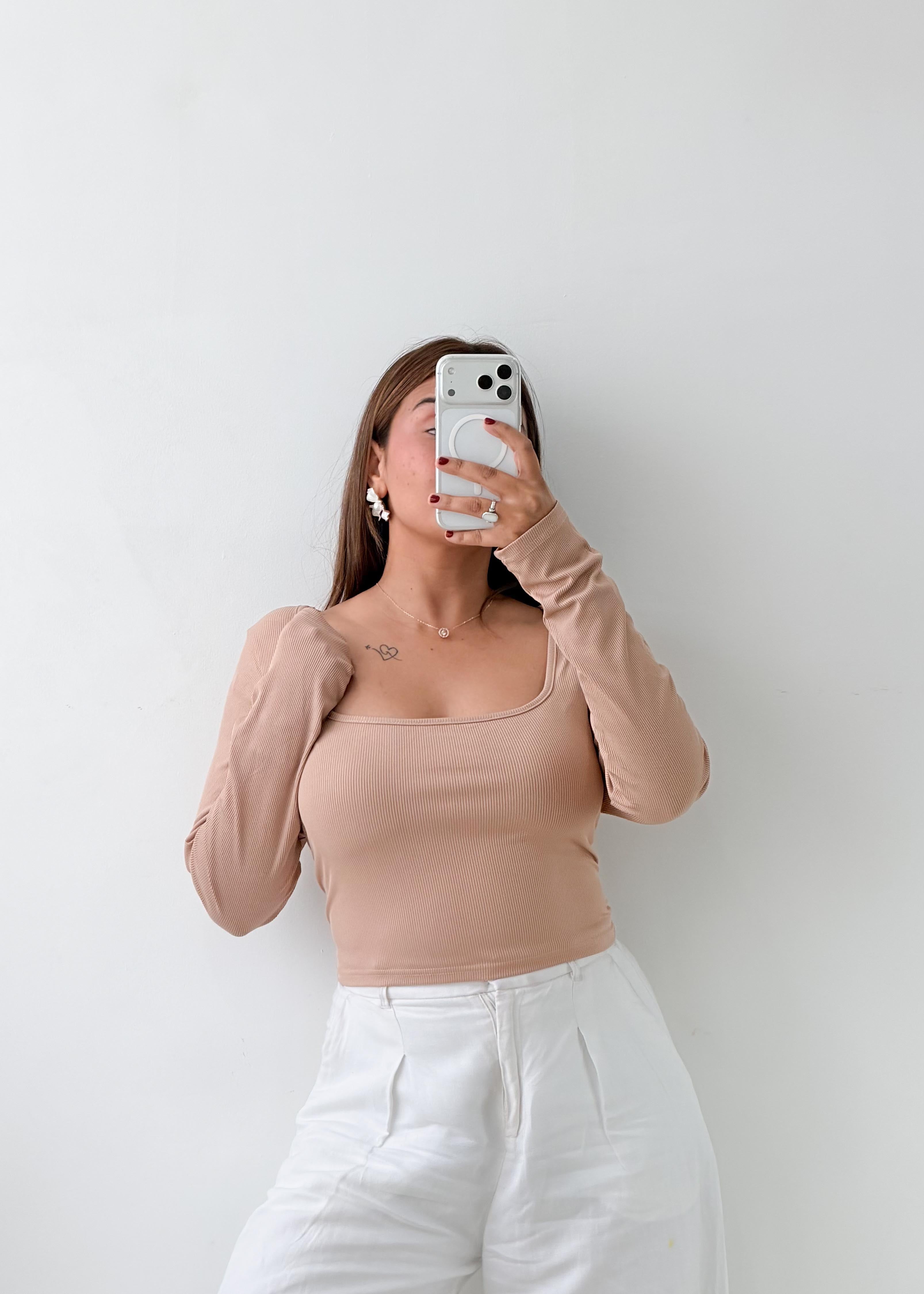 Size L-XL Beige Square Neck Crop Top