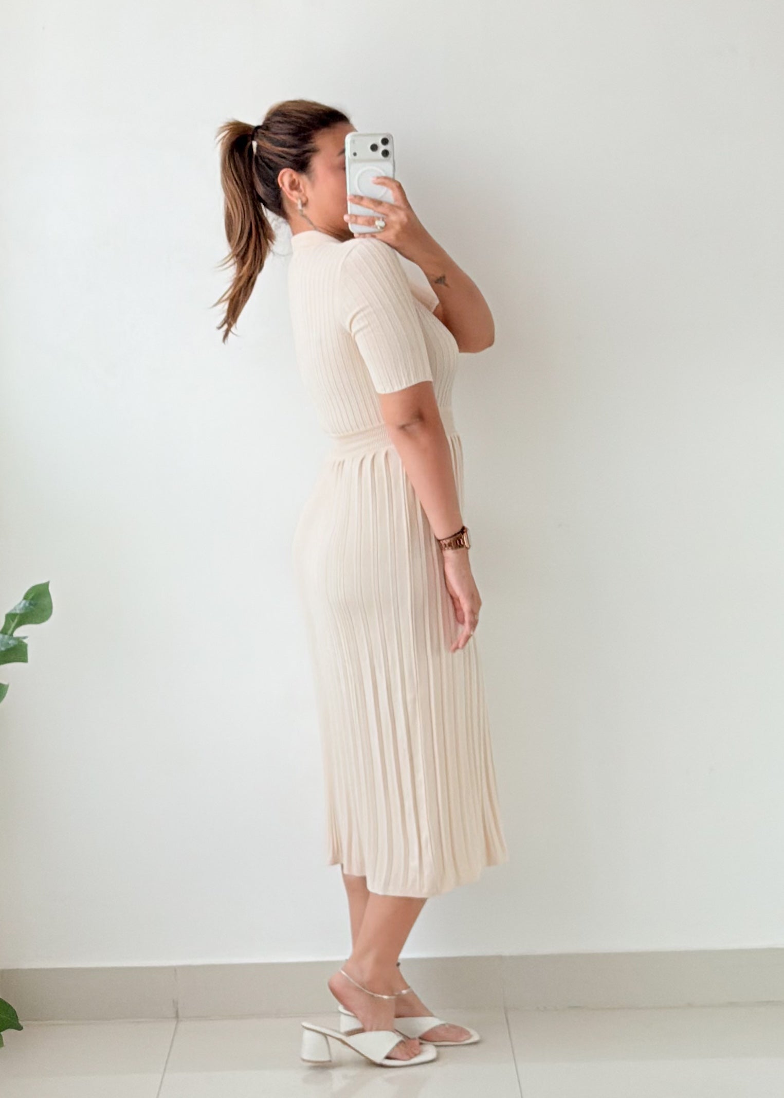 Size XS-S Ivory Pleated Polo Midi Dress