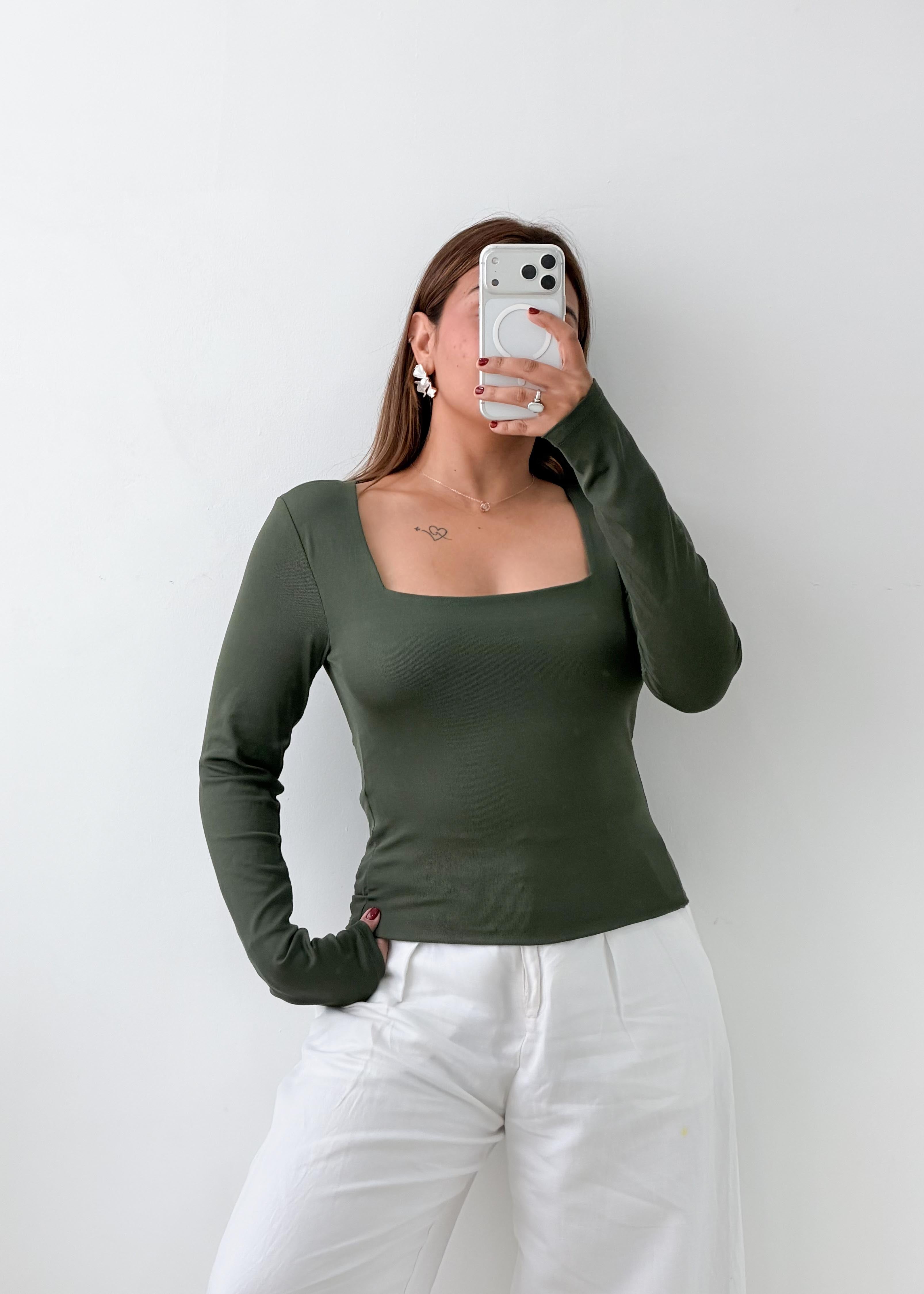 Size M-L Dark Green Square Neck Top