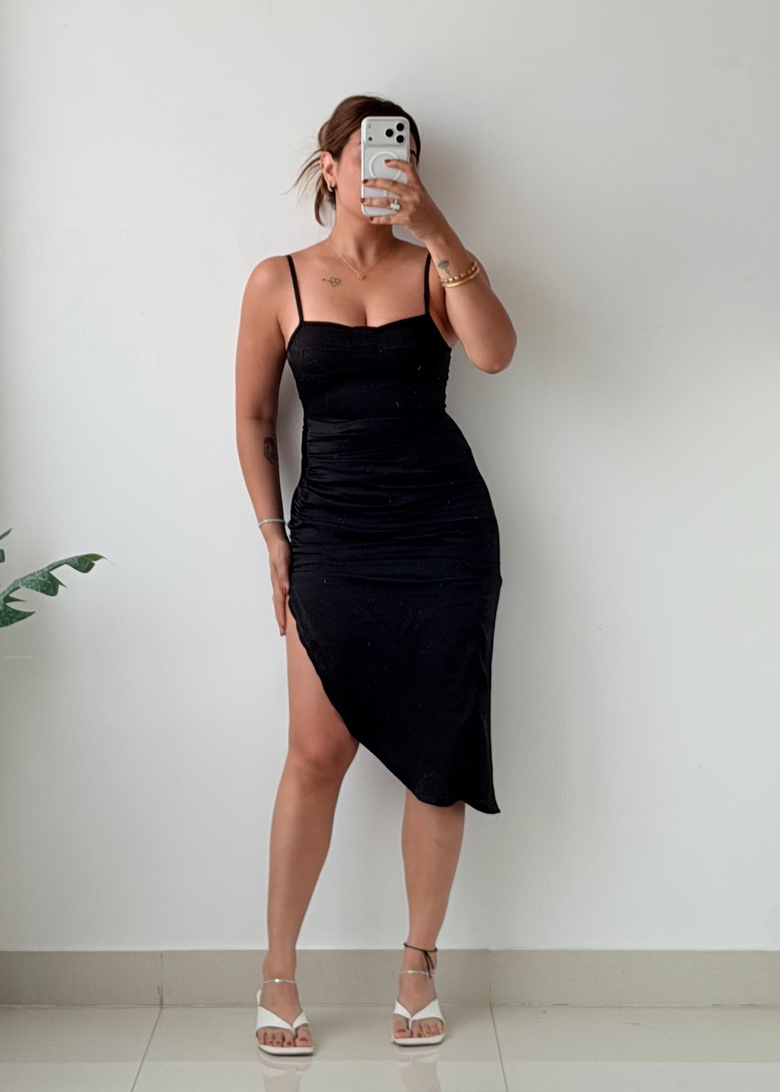 Size XS-S Black Ruched Midi Dress