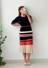 Size L-XL Black Red Stripe Colorblock Dress
