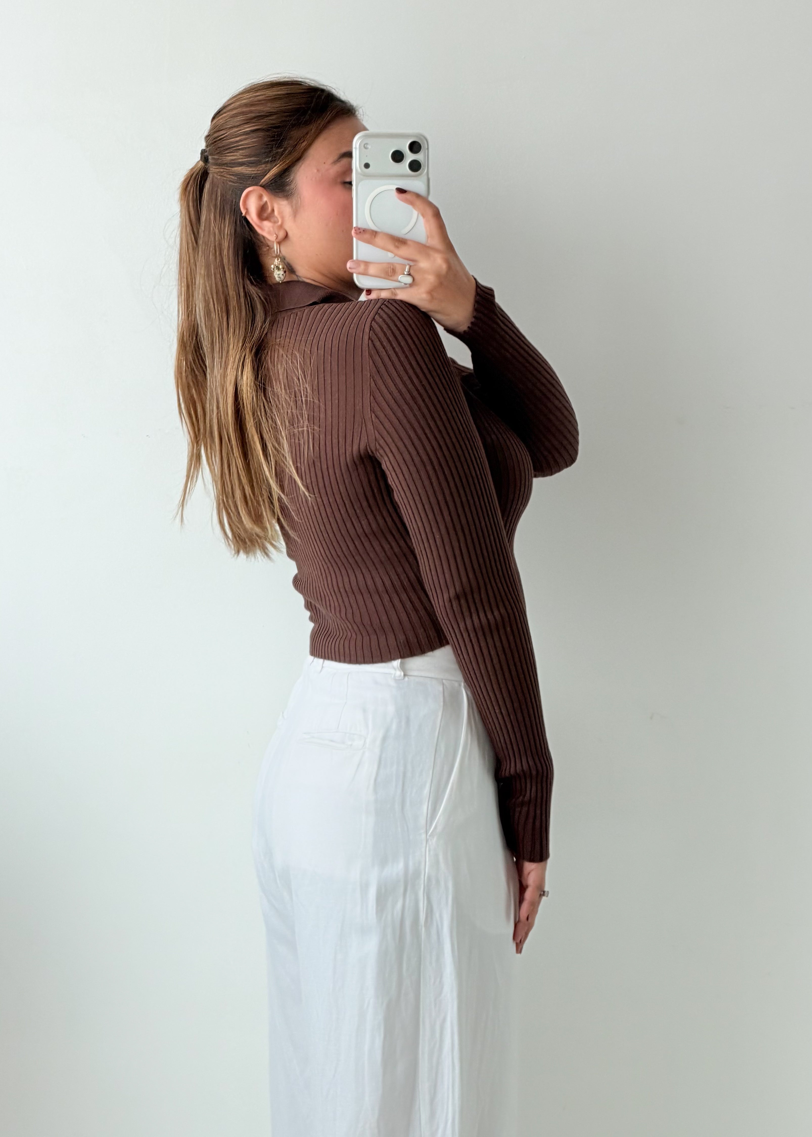 Size M-L Brown Ribbed Polo Top