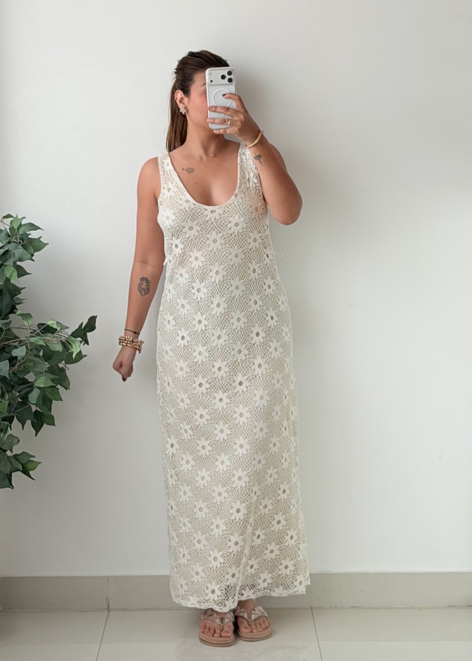 Size M-L Ivory Floral Crochet Maxi Dress With Lining
