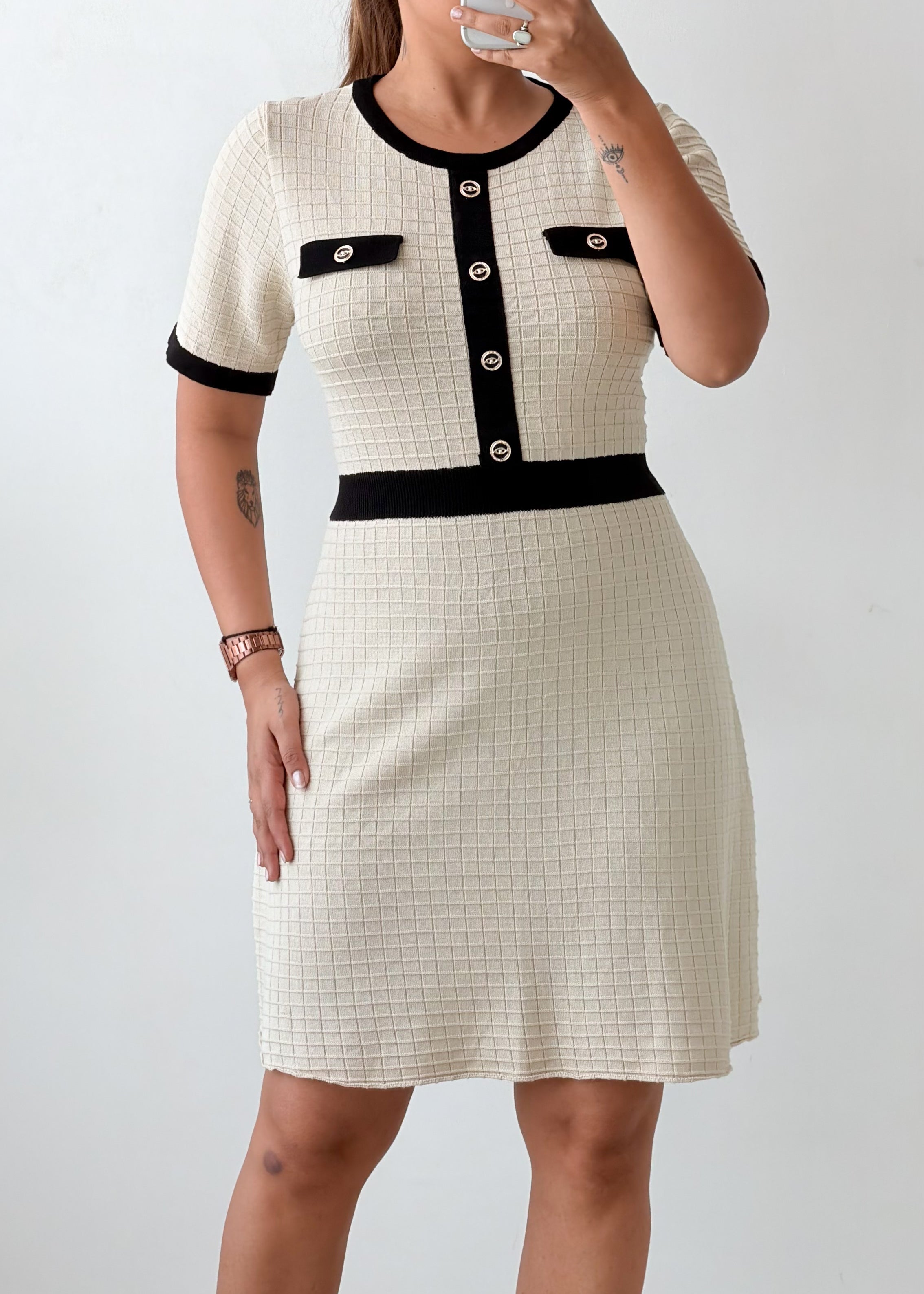 Size M-L White Black Trim Knit Mini Dress