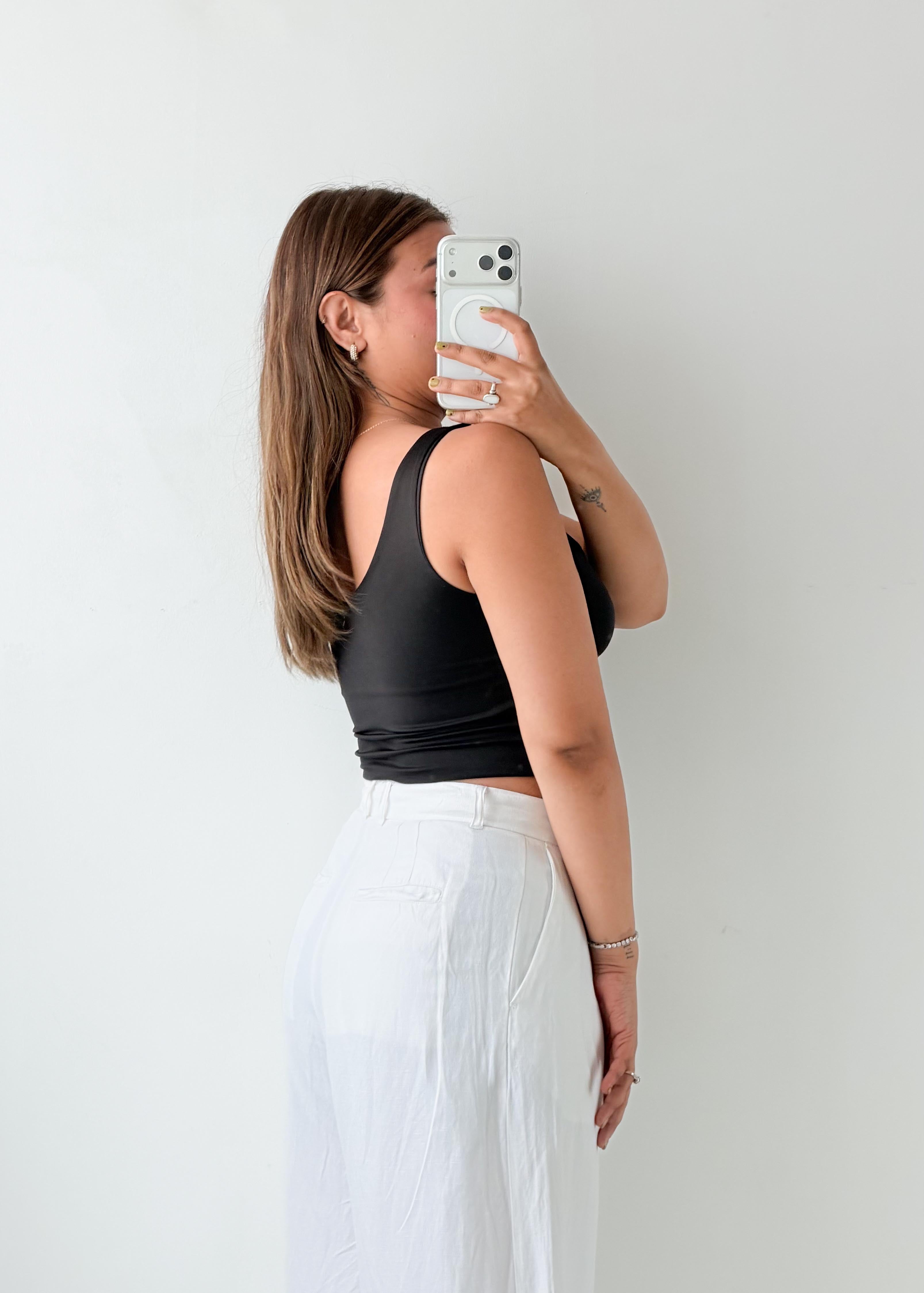 Size XS-S Black V-Neck Top