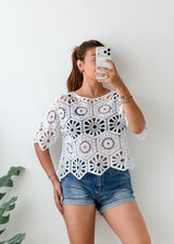 Size S-M White Crochet Floral Top