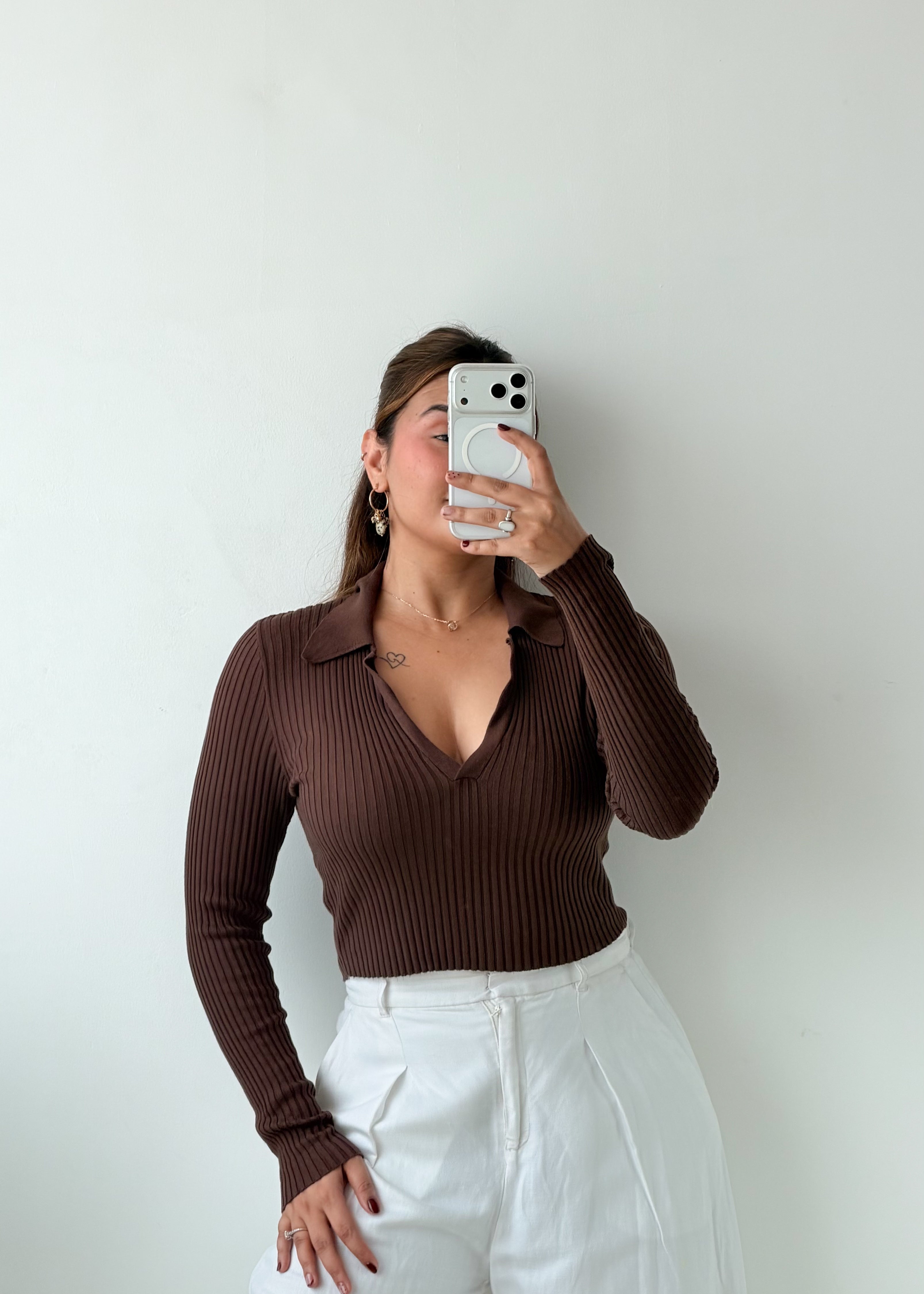 Size M-L Brown Ribbed Polo Top