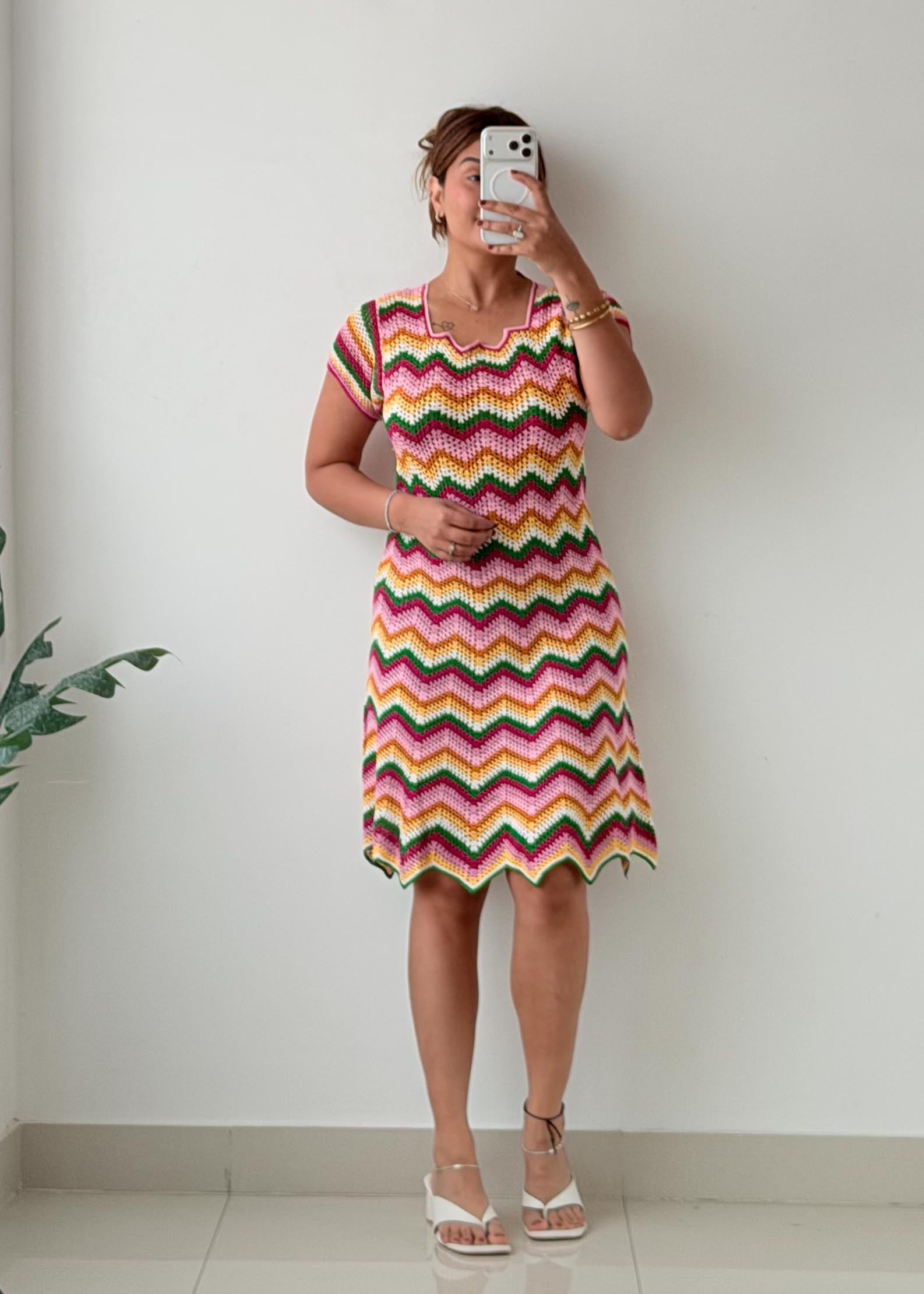 Size S-M Multicolor Zigzag Knit Dress