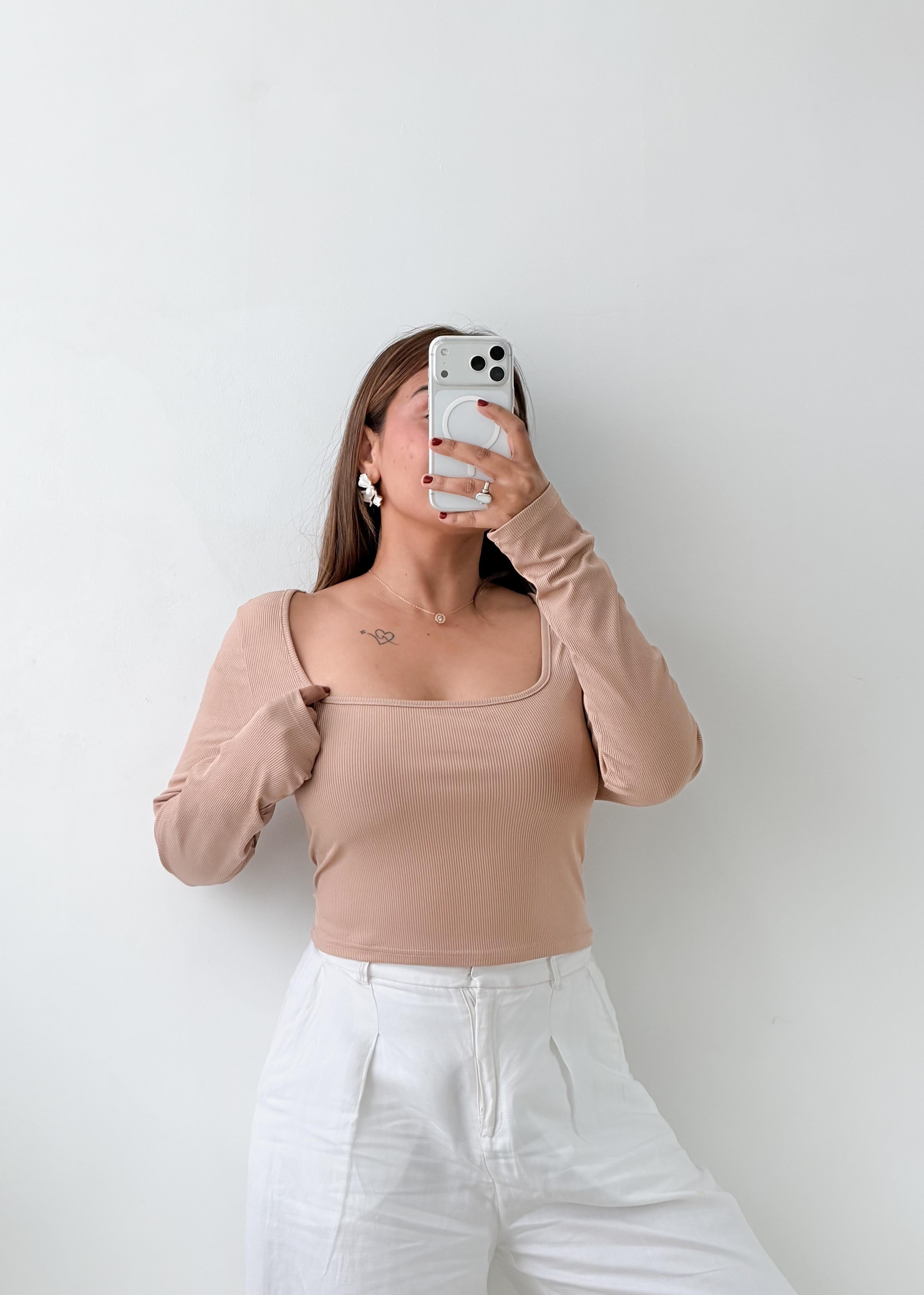 Size L-XL Beige Square Neck Crop Top