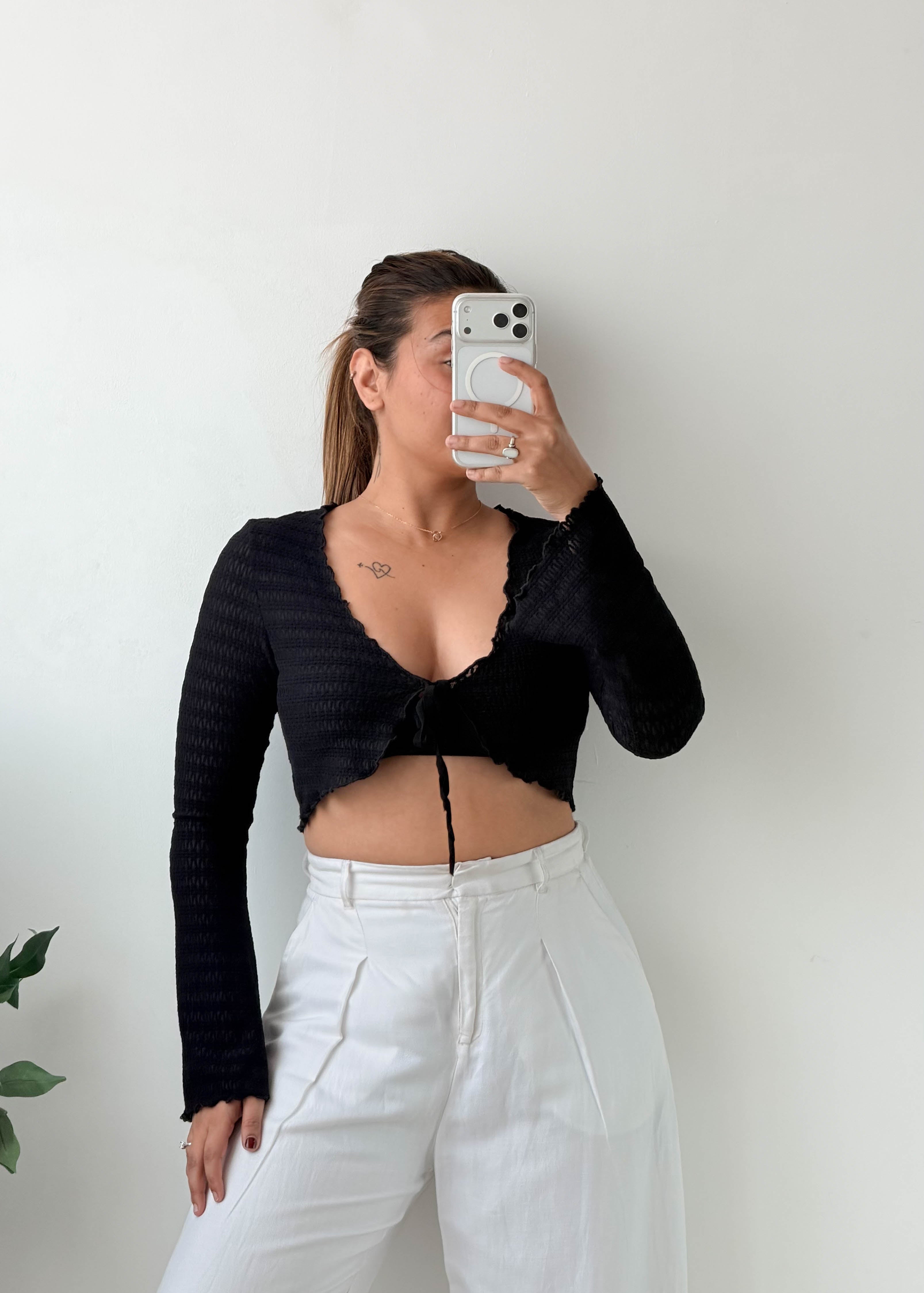 Size S-M Black Tie-Front Ribbed Crop Top