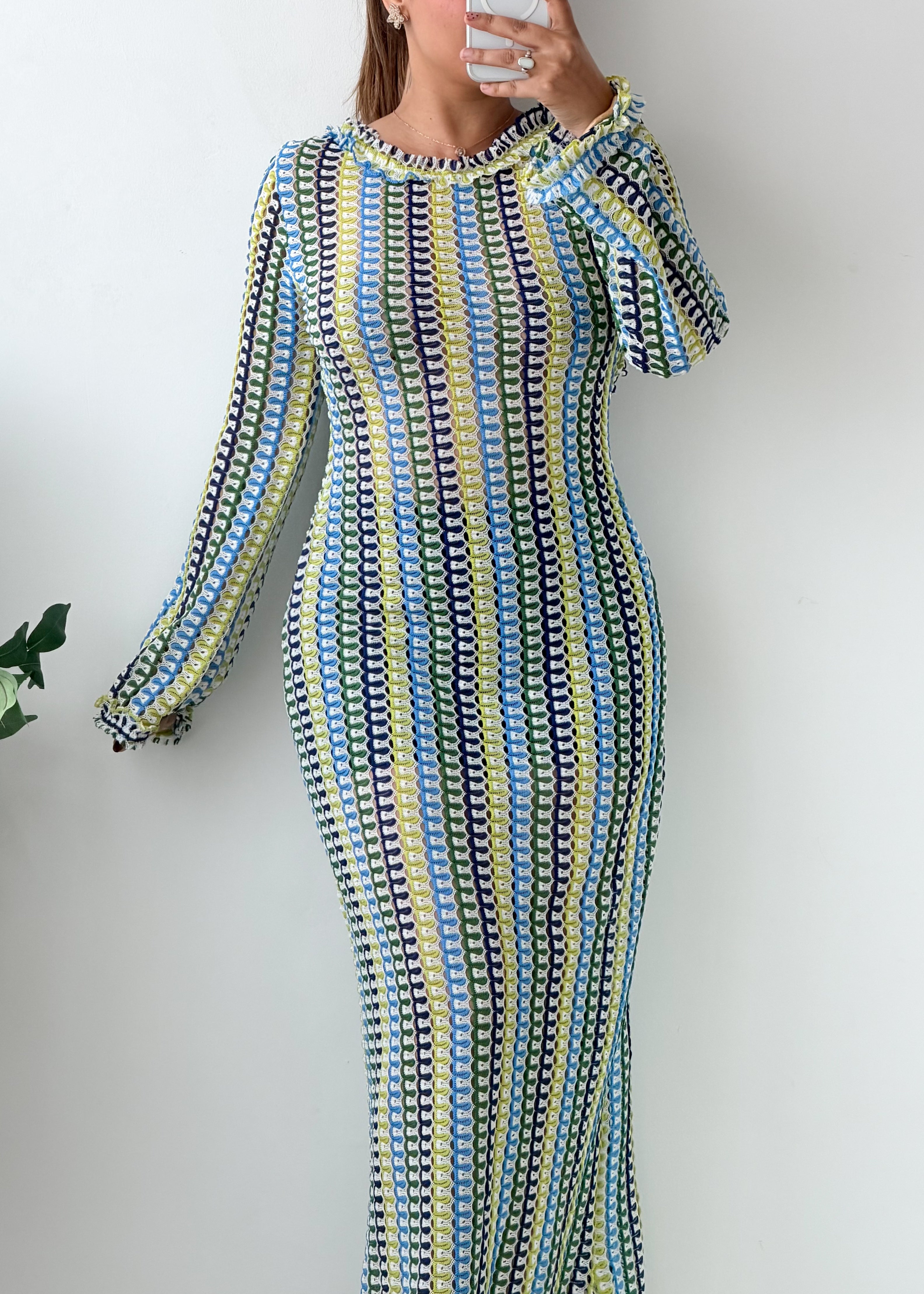 Size M-L Multicolor Striped Open-Back Maxi Dress