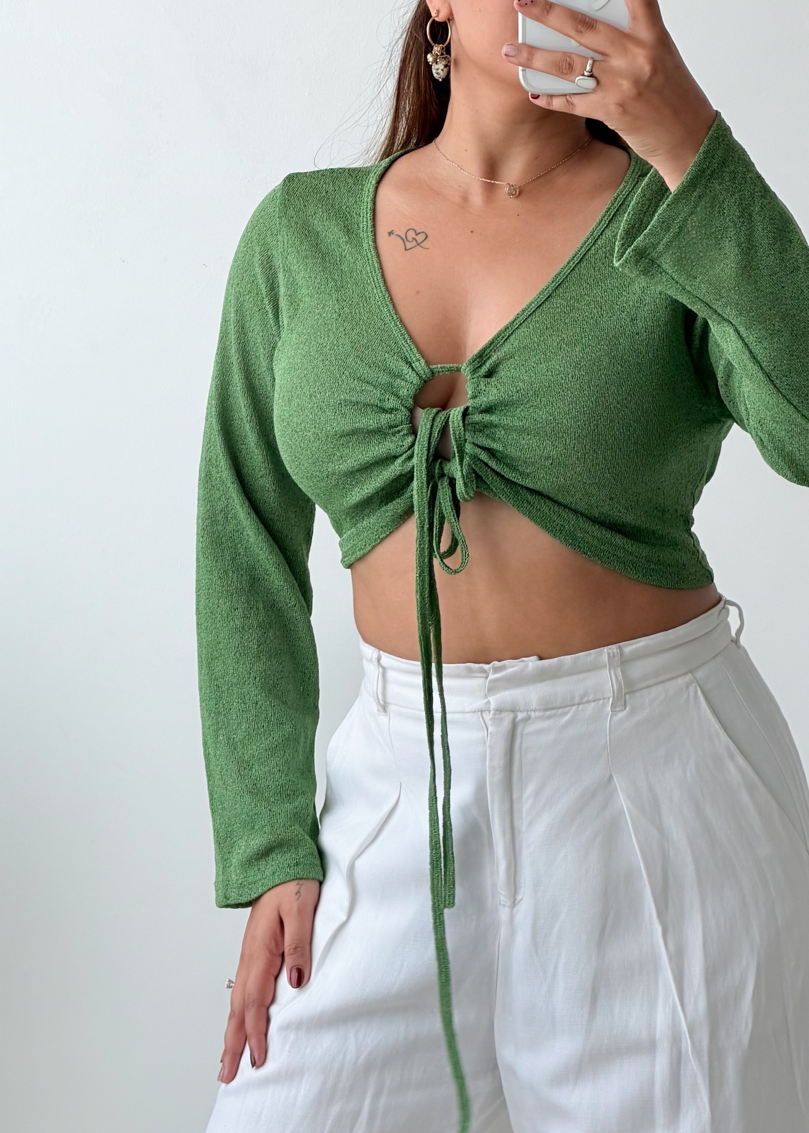 Size L-XL Green Ruched Tie-Front Crop Top