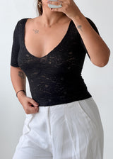 Size XS-S Black Floral Lace Fitted Top