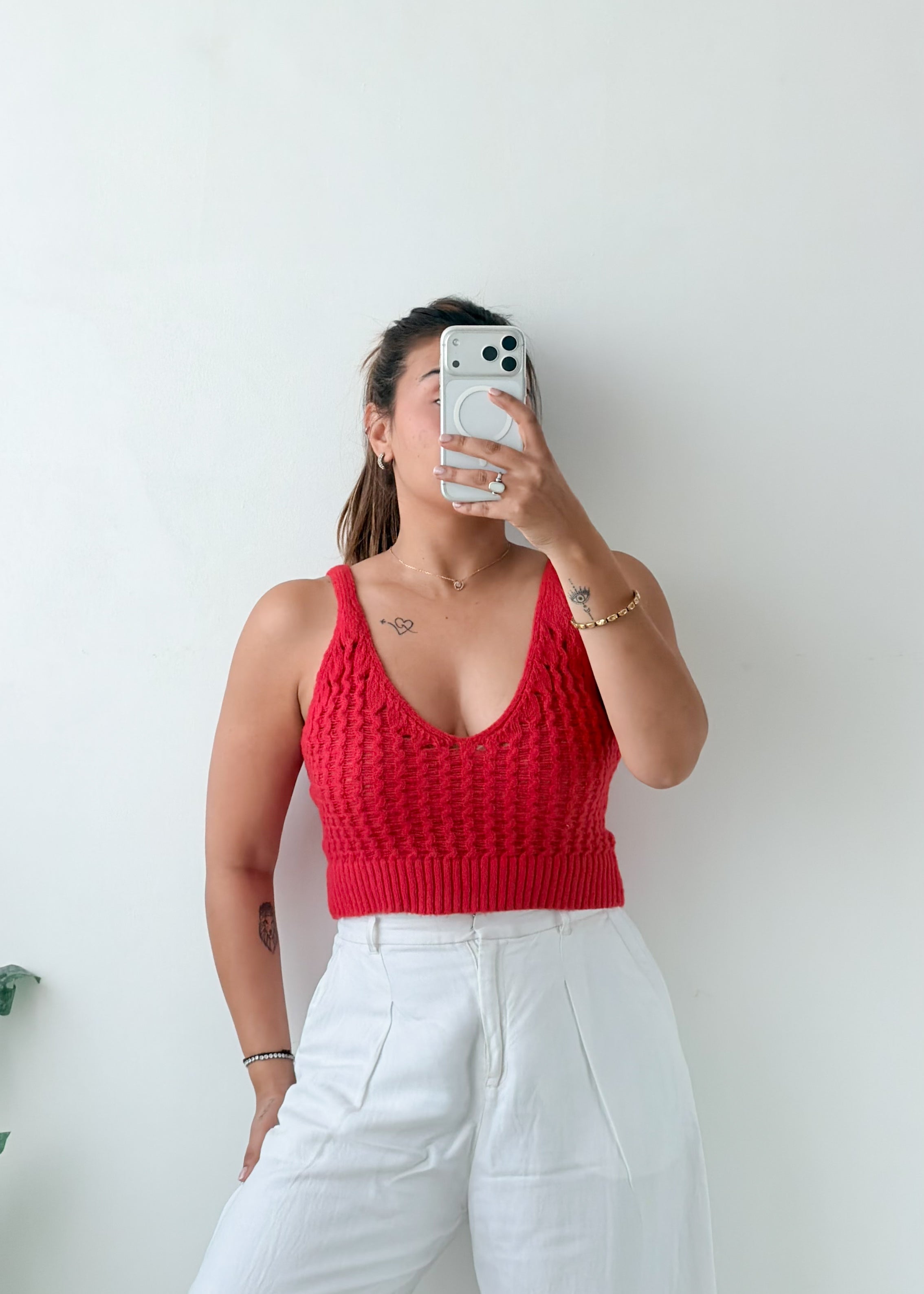 Size M-L Red Textured Knit Crop Top