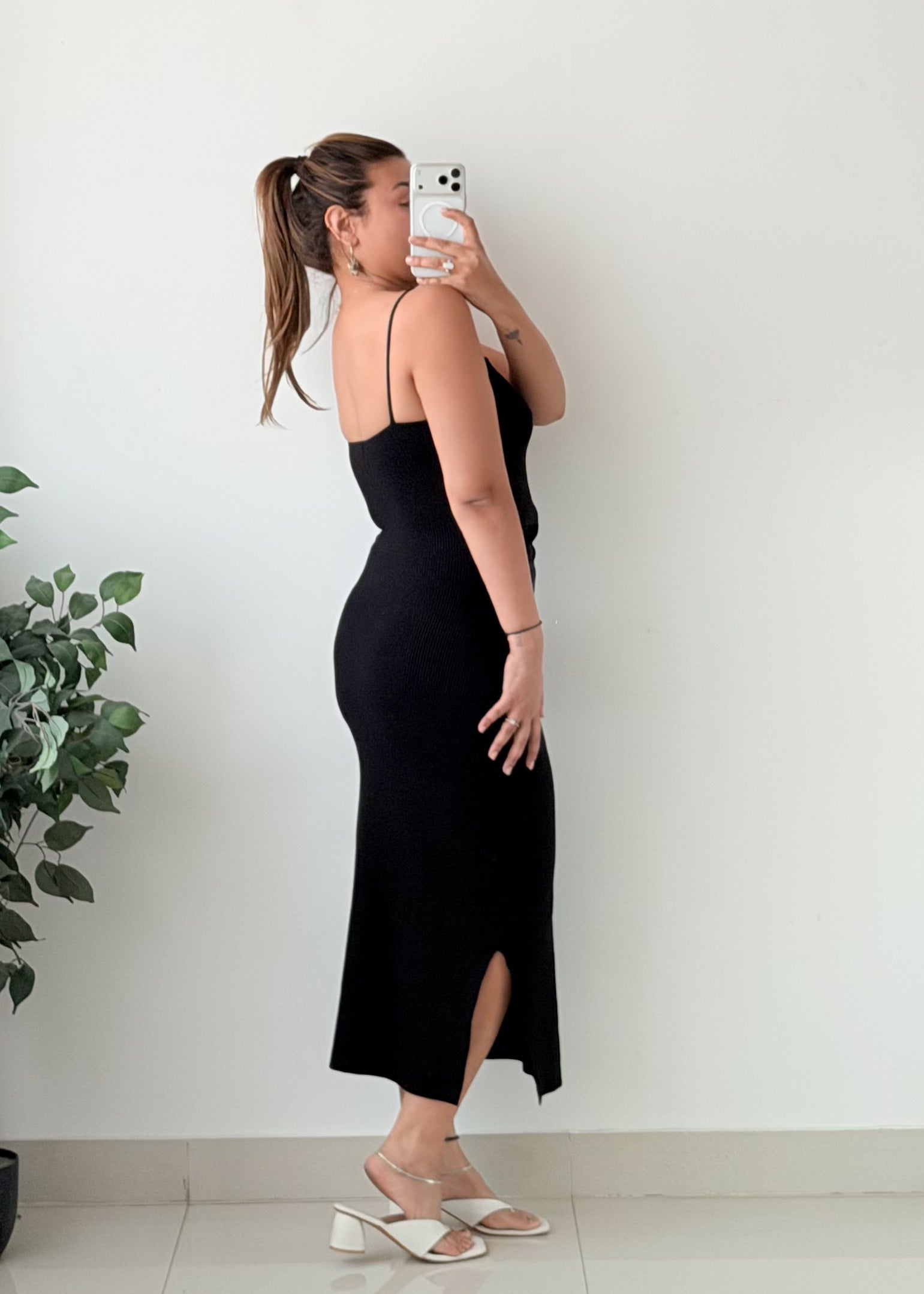 Size XS-M Black Cutout Slit Midi Dress