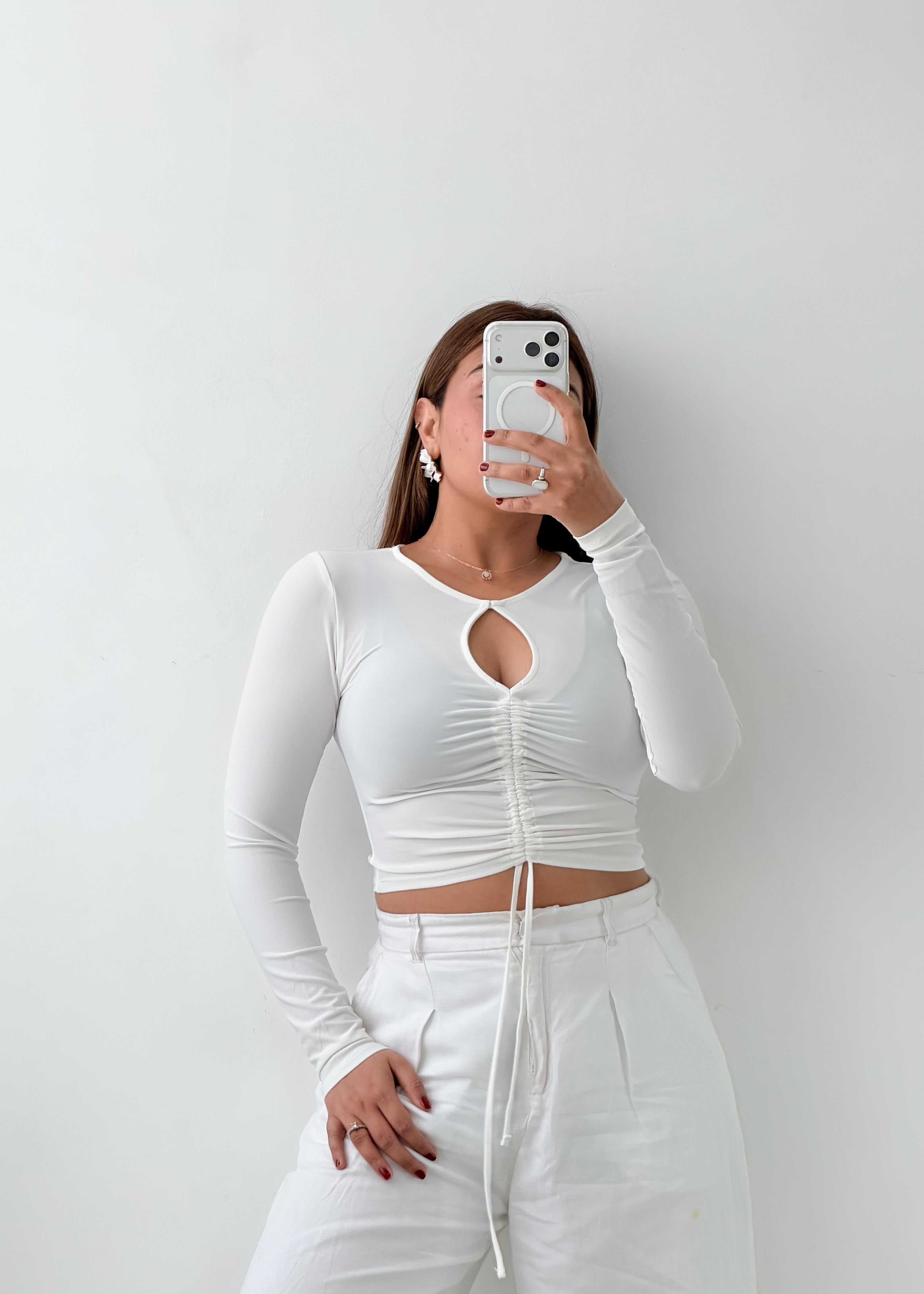 Size XS-S White Keyhole Ruched Crop Top